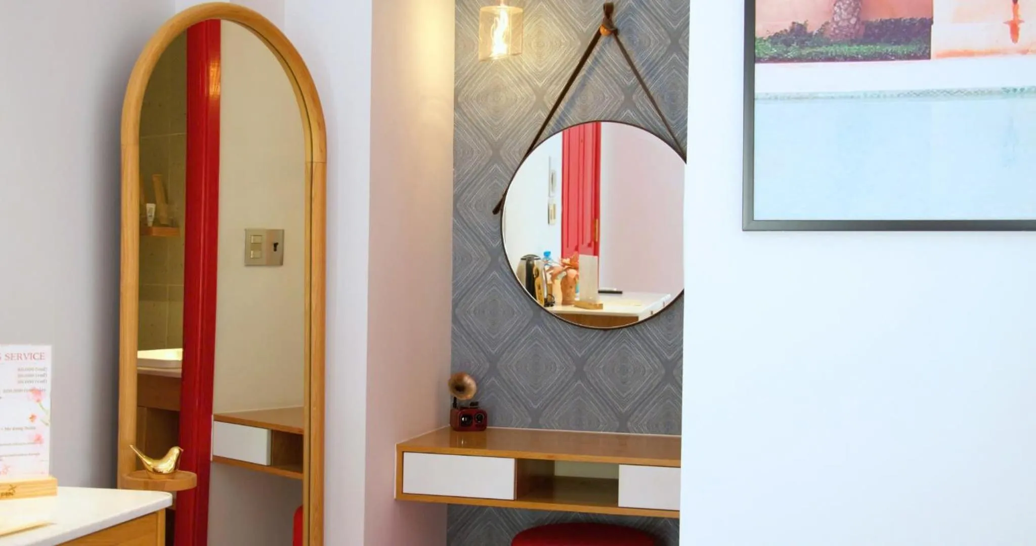 Seating area in Leiden Homestay&Cafe'