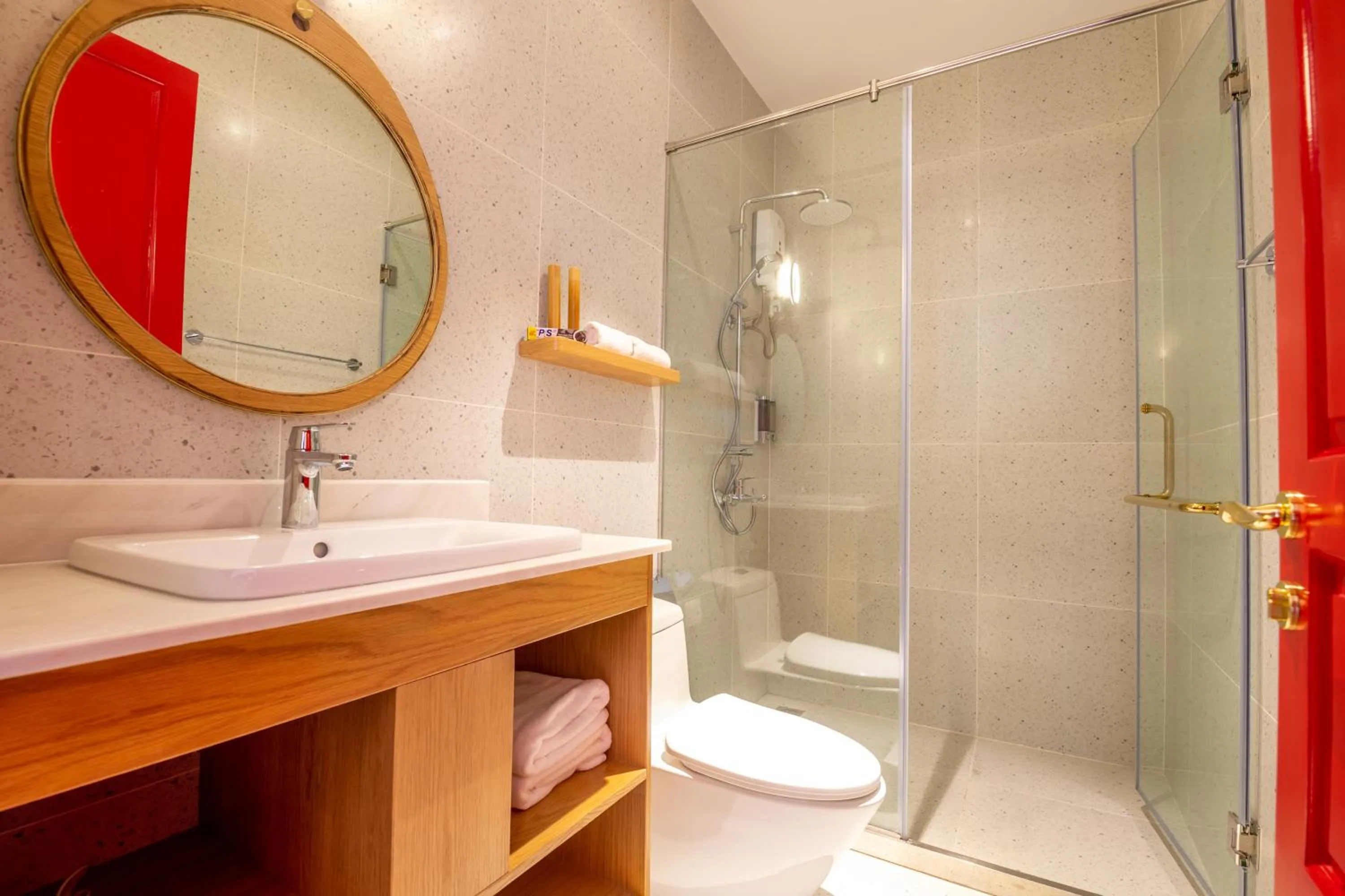 Toilet in Leiden Homestay&Cafe'