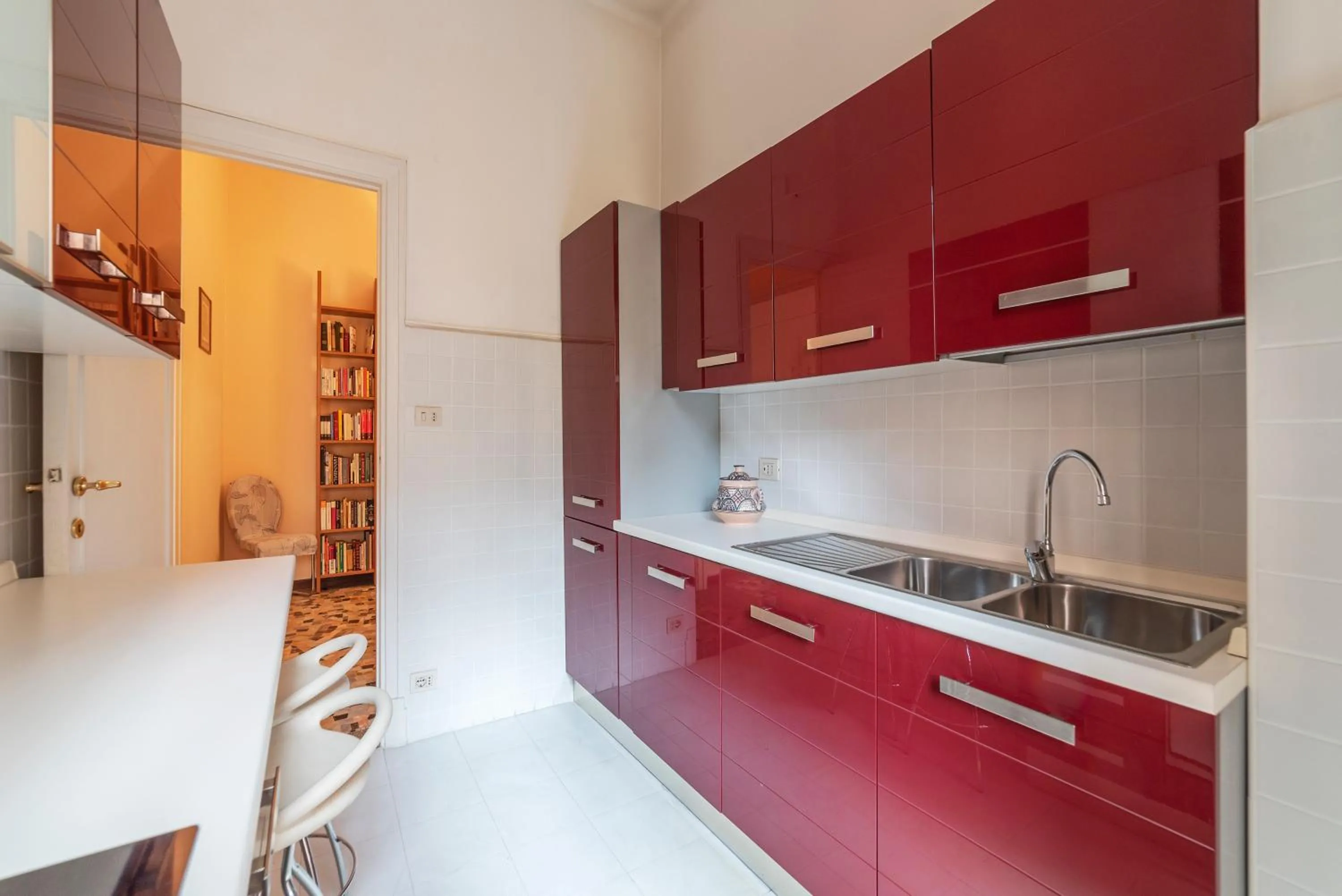 Kitchen or kitchenette in GuestHost - Piazza Mazzini & Stadio Olimpico Apartment