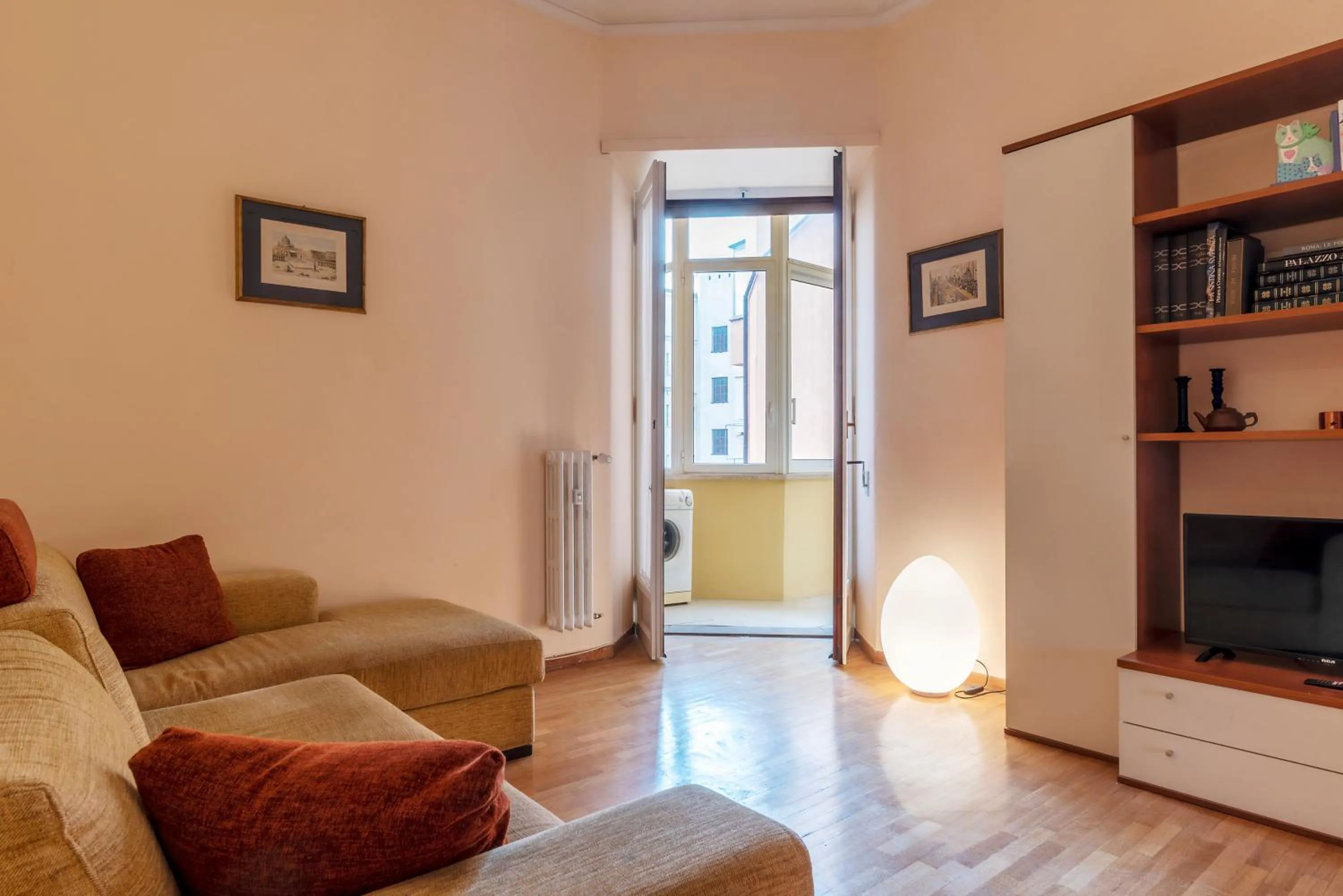 Living room in GuestHost - Piazza Mazzini & Stadio Olimpico Apartment