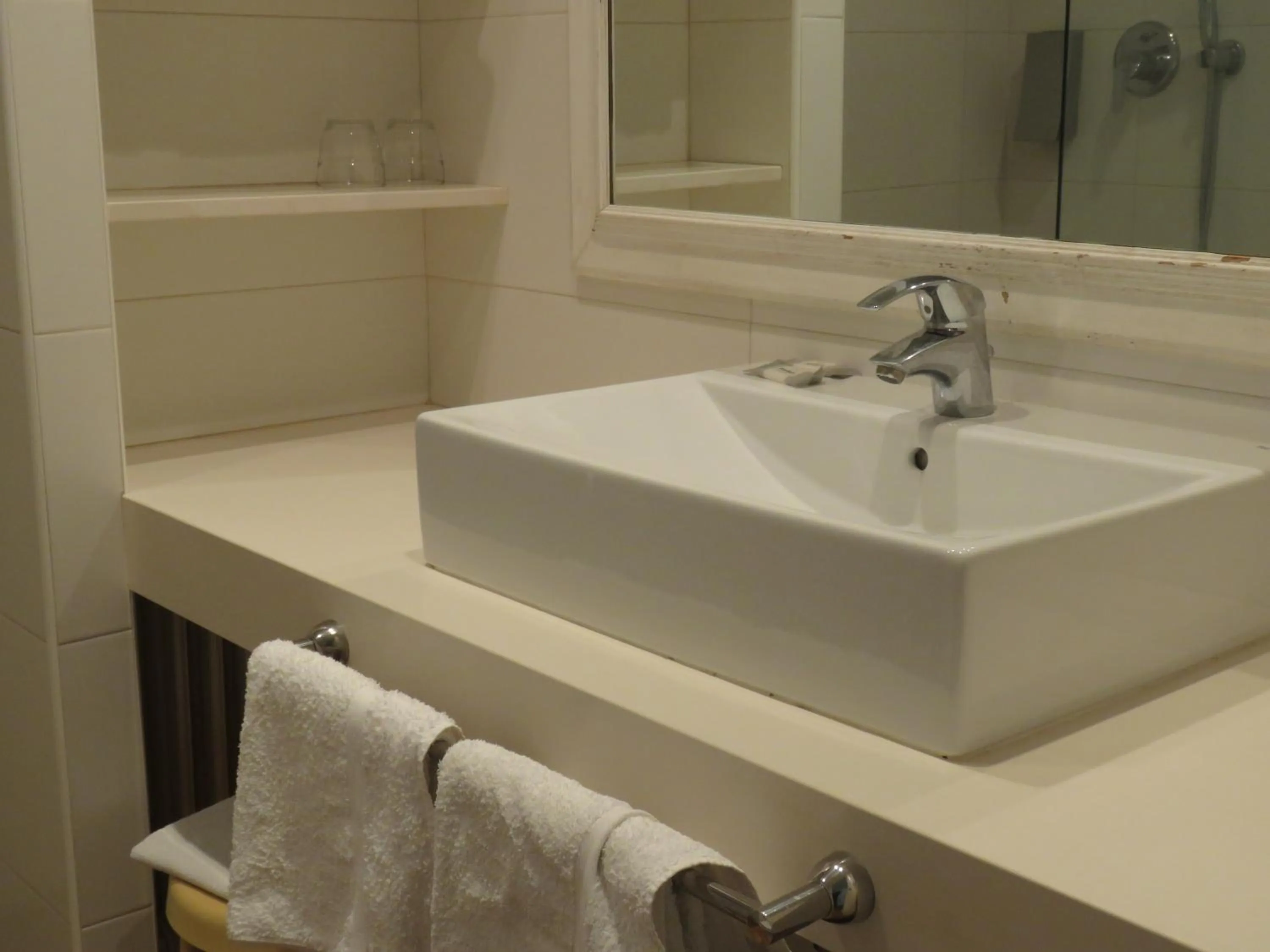 Bathroom in Hotel Santa Anna