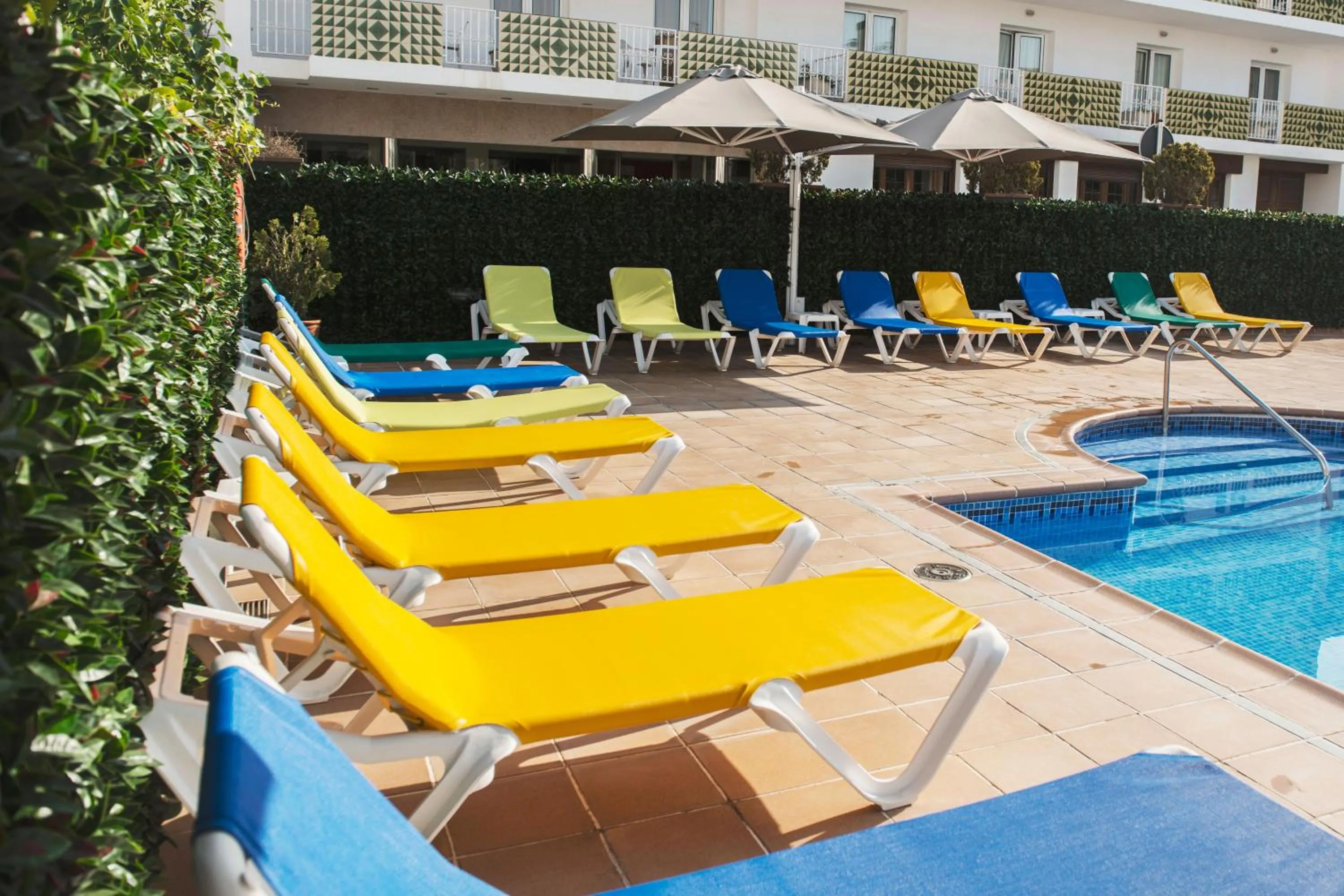 Swimming pool in Hotel Santa Anna