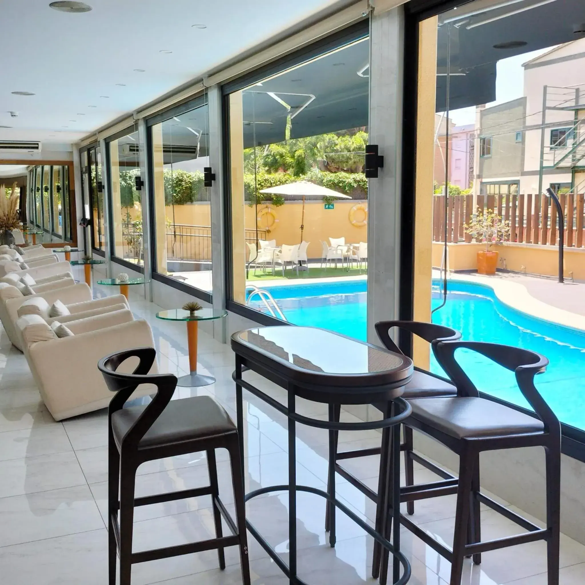 Lounge or bar in Hotel 153 Lounge or bar in Hotel 153