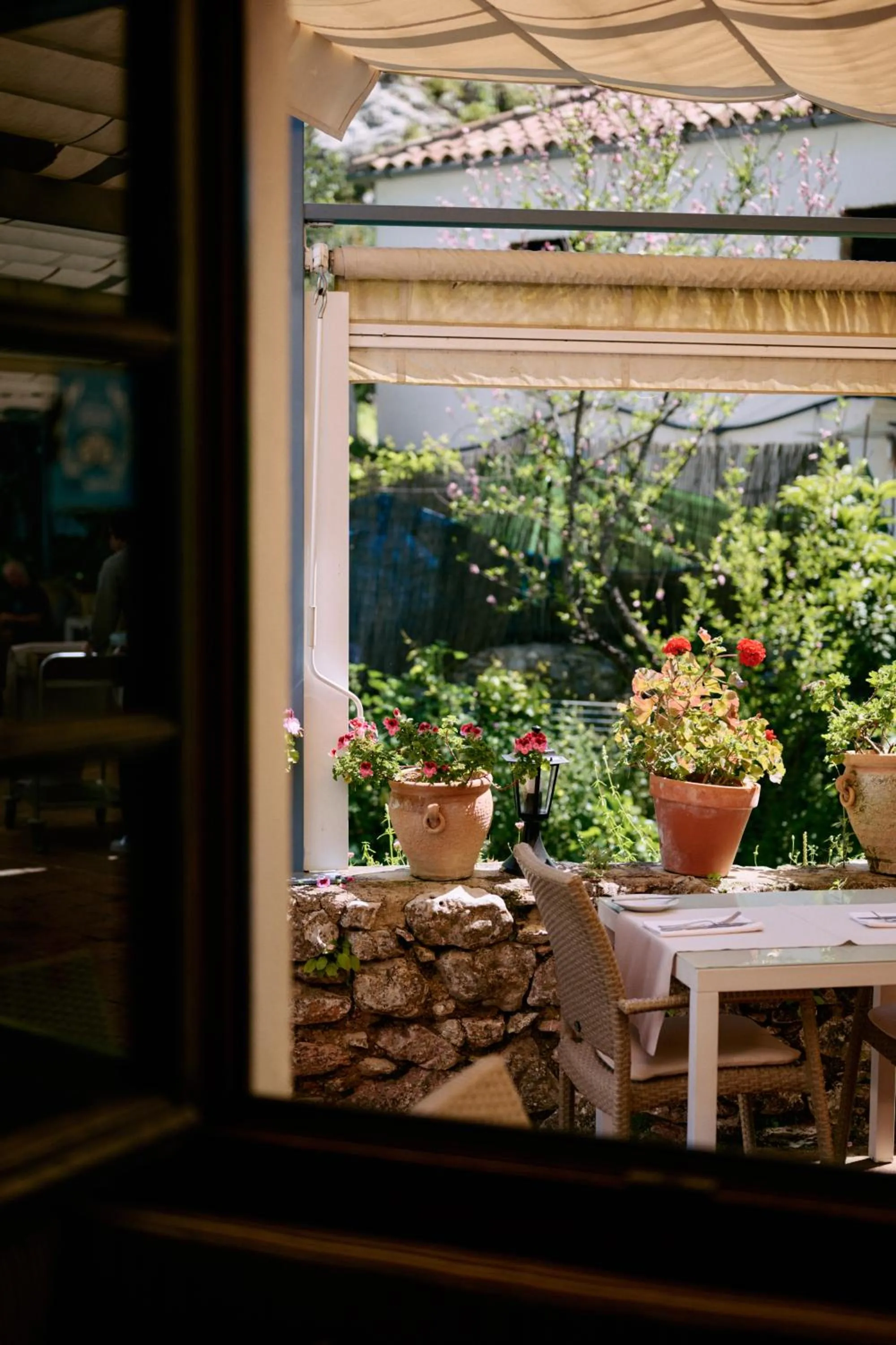 Restaurant/places to eat in Molino Del Santo