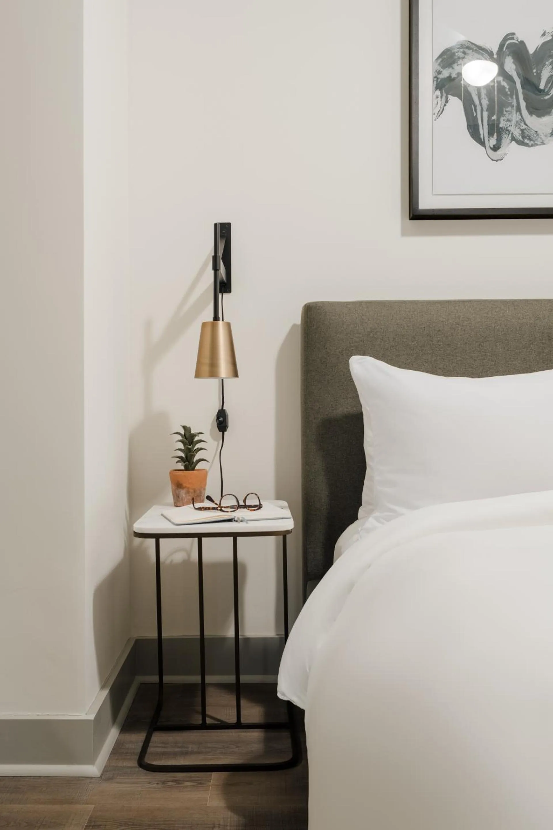 Bed in Kasa Capitol Hill Downtown Nashville