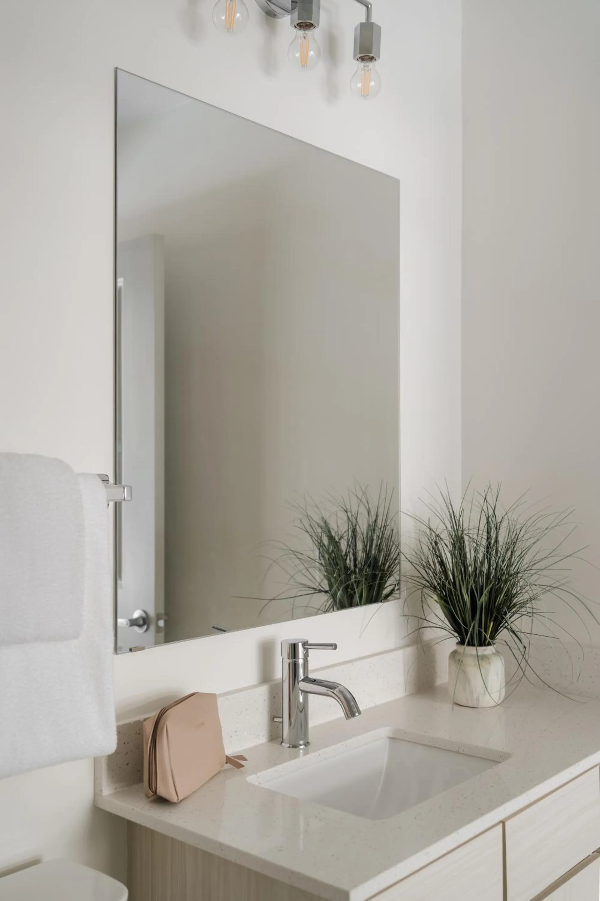 Bathroom in Kasa Capitol Hill Downtown Nashville