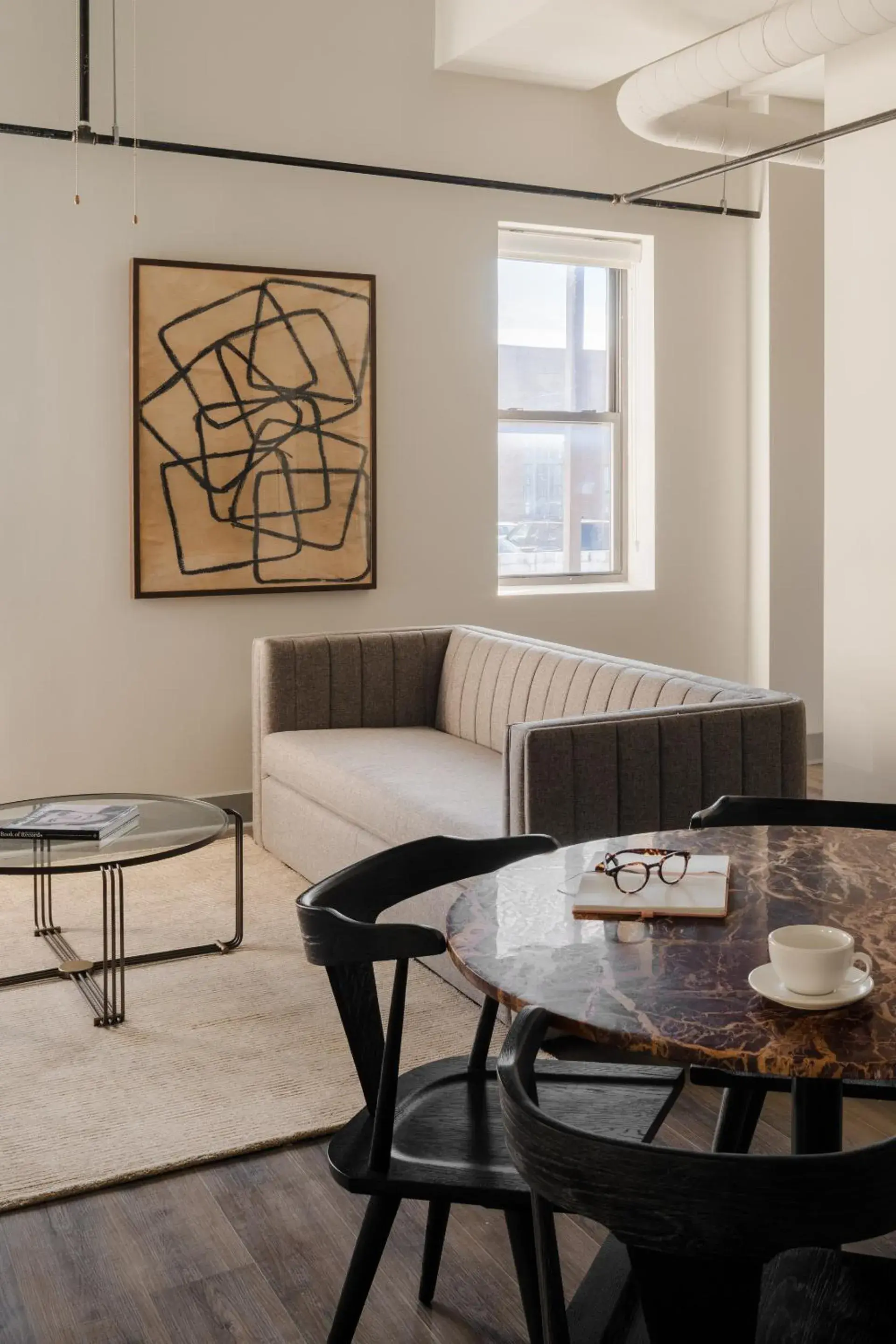 Three-Bedroom Apartment (Self Check-in with Virtual Front Desk) in Kasa Capitol Hill Downtown Nashville Three-Bedroom Apartment (Self Check-in with Virtual Front Desk) in Kasa Capitol Hill Downtown Nashville