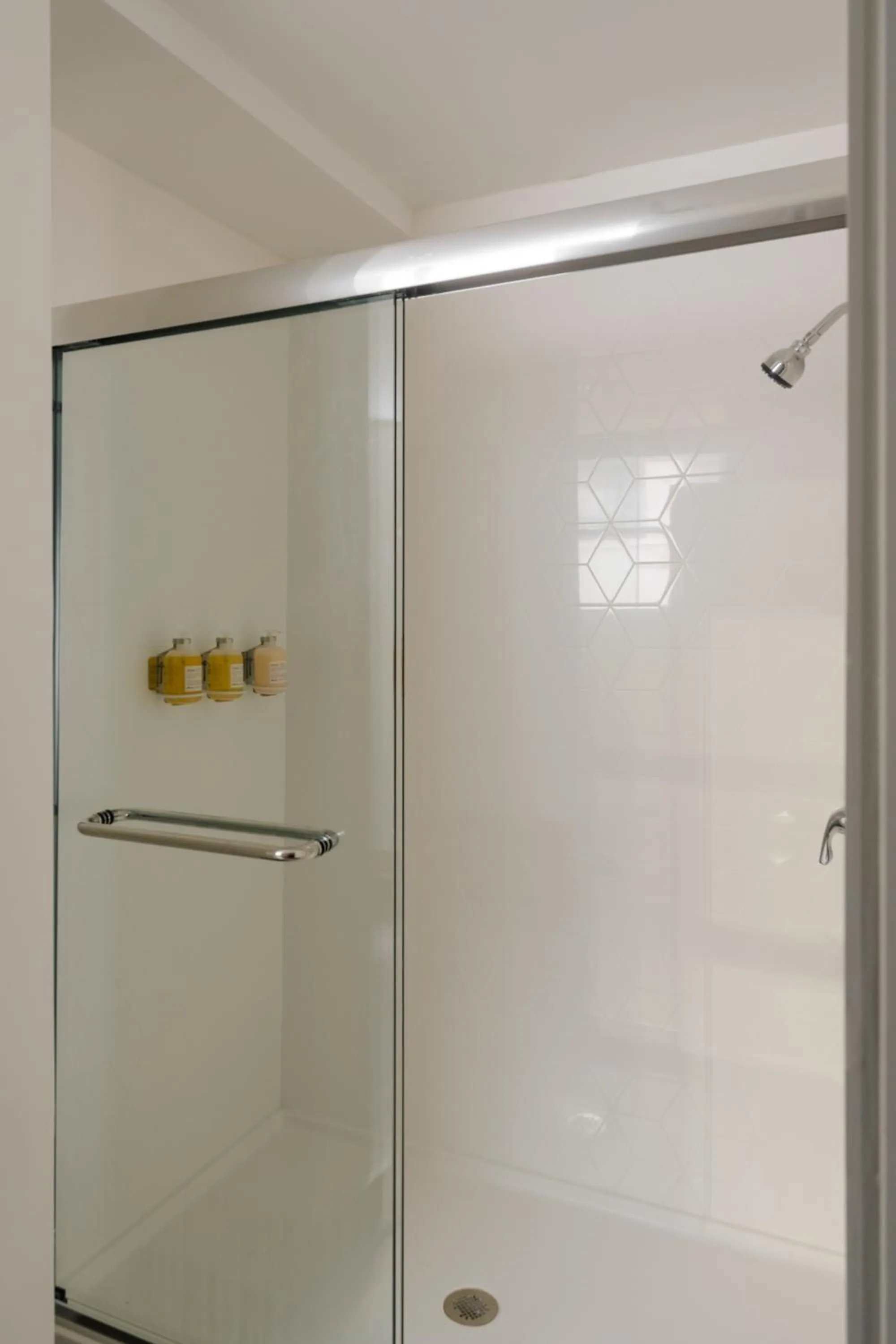 Shower in Kasa Capitol Hill Downtown Nashville