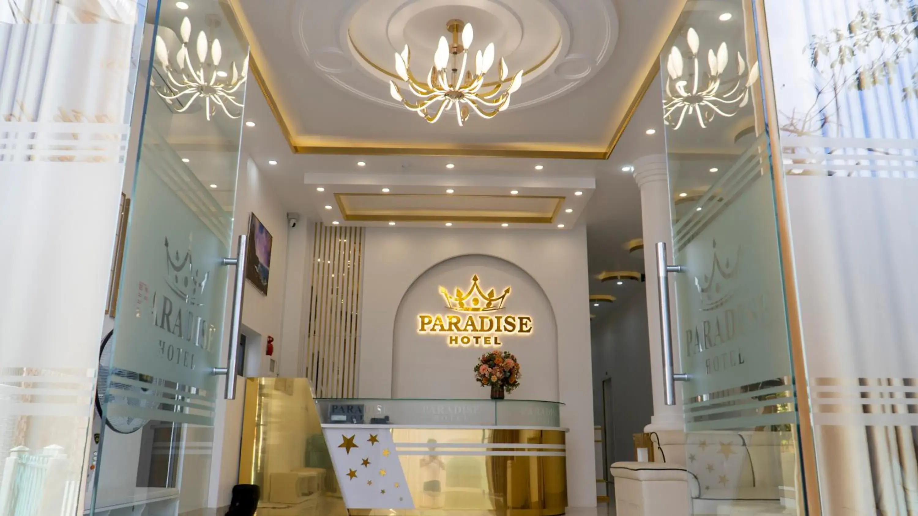 Lobby or reception in Paradise Hotel & Homestay access alley 100m Lobby or reception in Paradise Hotel & Homestay access alley 100m