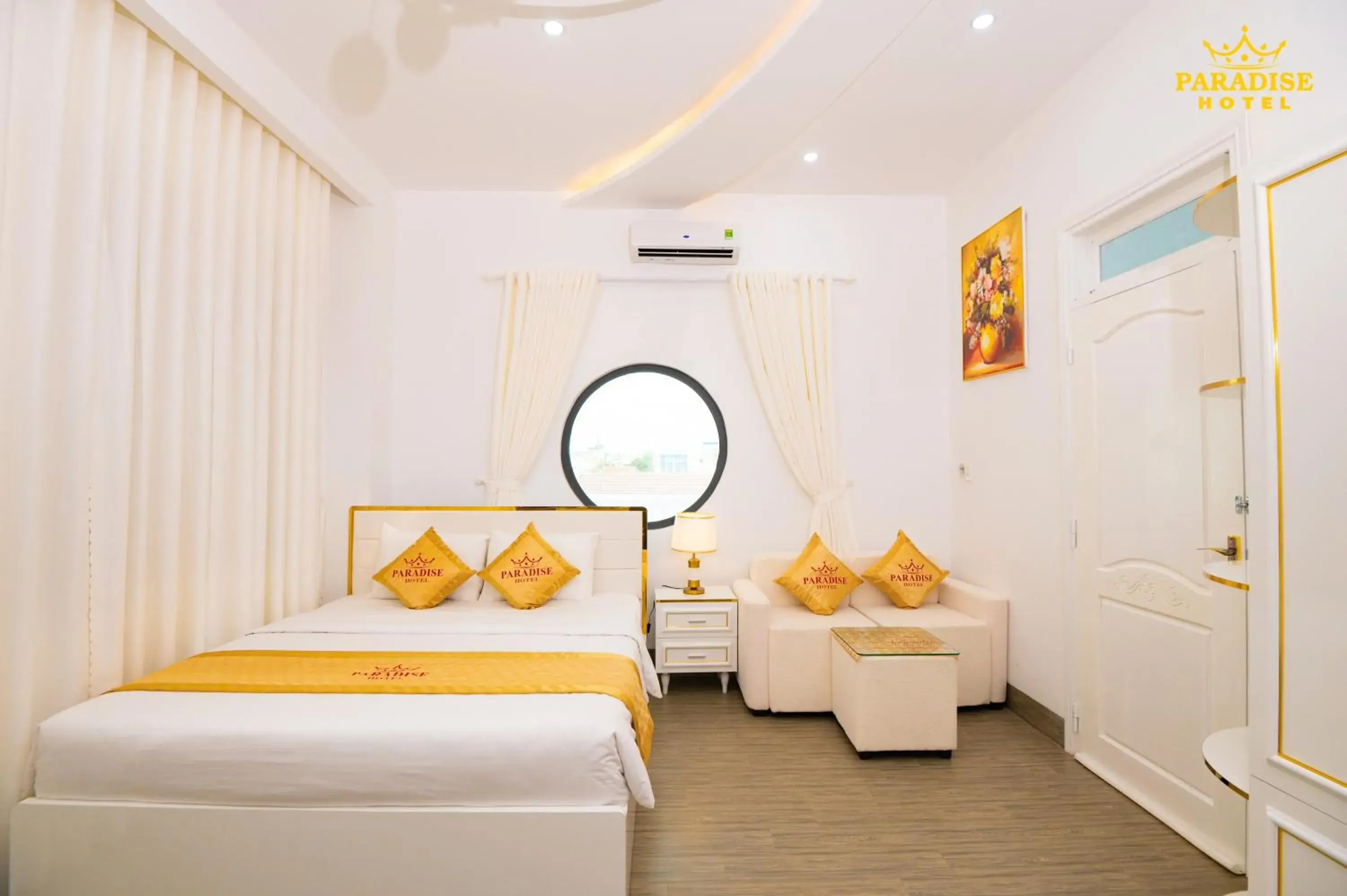 Paradise Hotel & Homestay access alley 100m Paradise Hotel & Homestay access alley 100m
