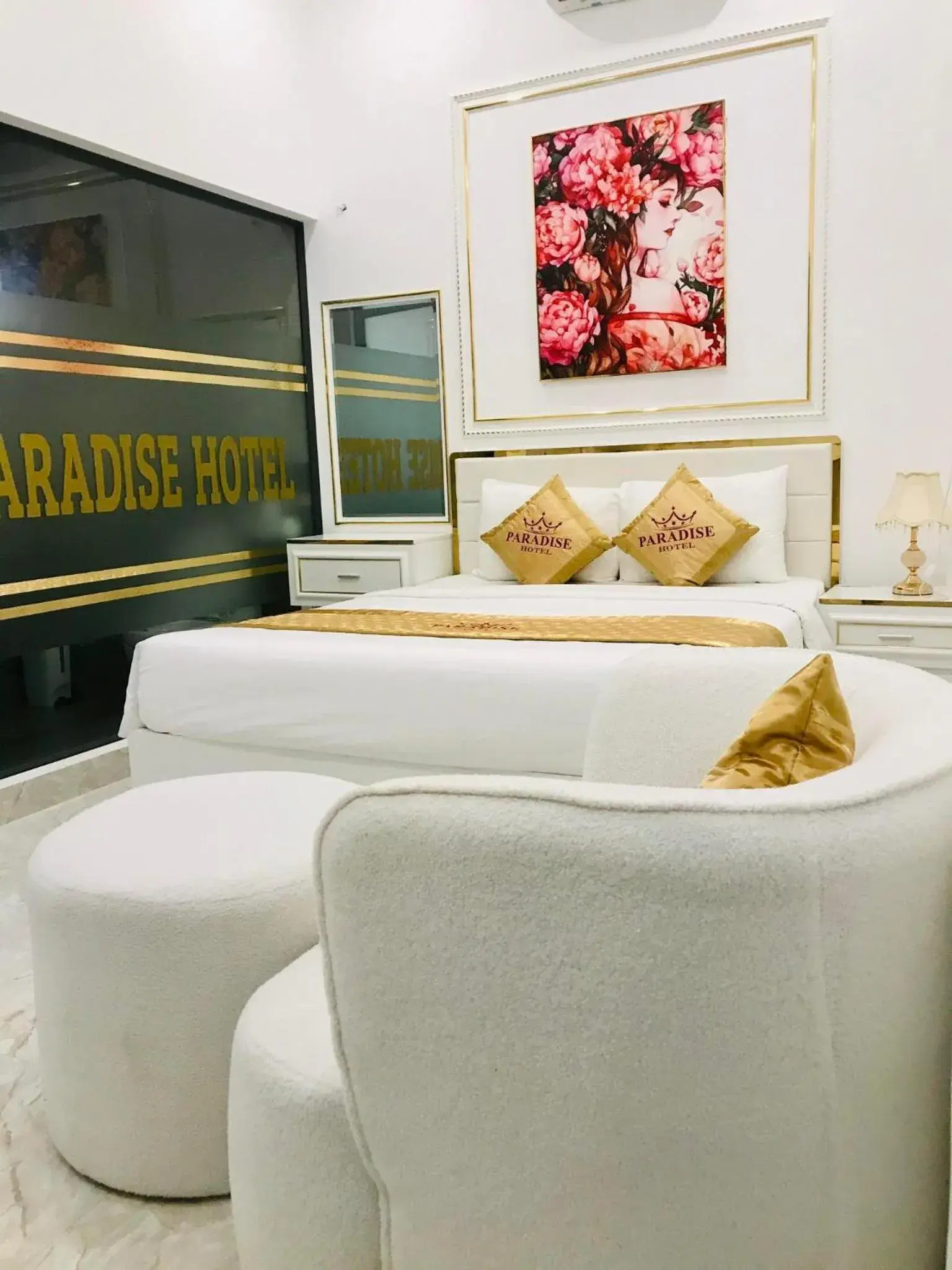 Bed in Paradise Hotel & Homestay access alley 100m Bed in Paradise Hotel & Homestay access alley 100m