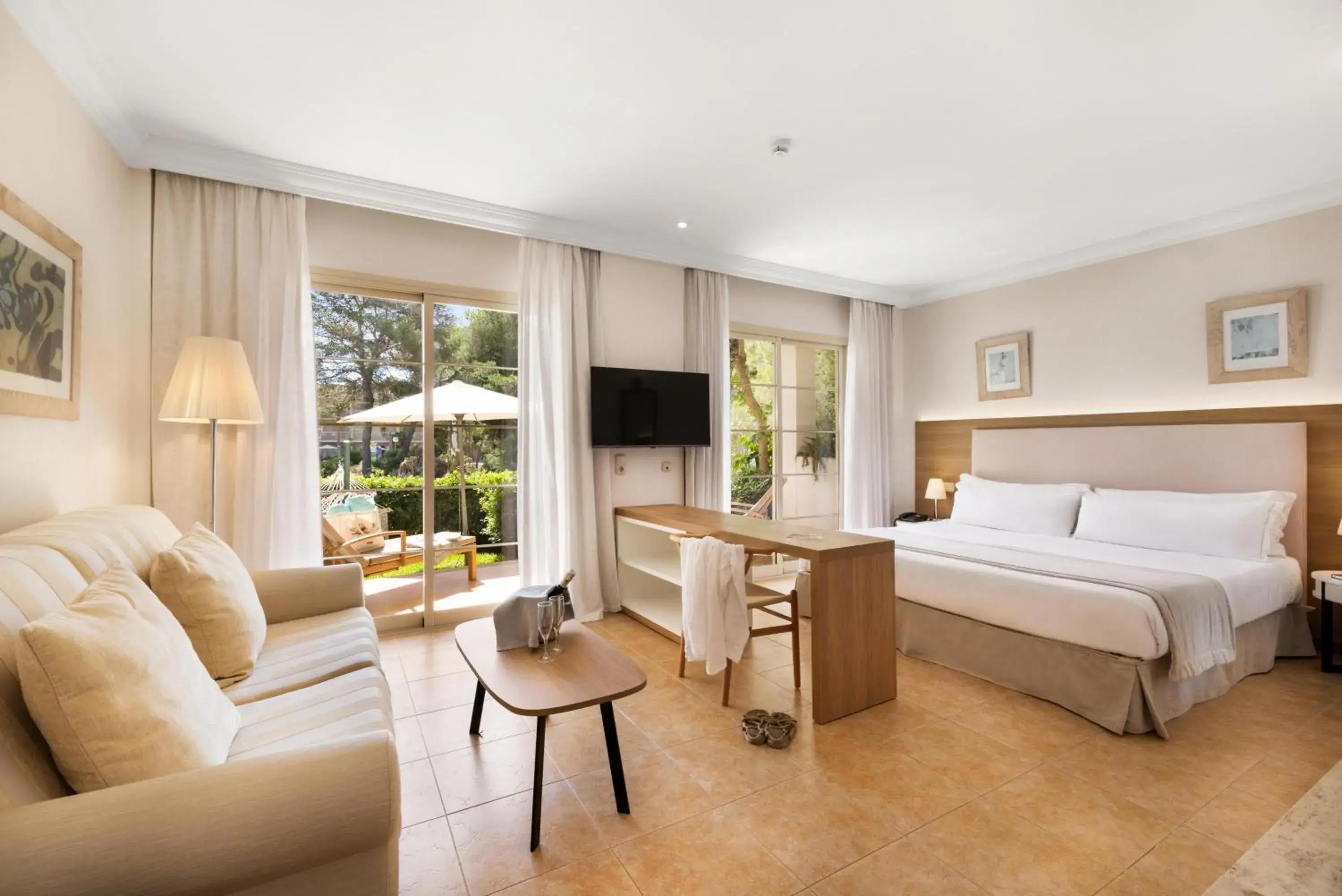 Junior Suite with Garden in VIVA Cala Mesquida Suites & Spa Adults Only 16 Junior Suite with Garden in VIVA Cala Mesquida Suites & Spa Adults Only 16