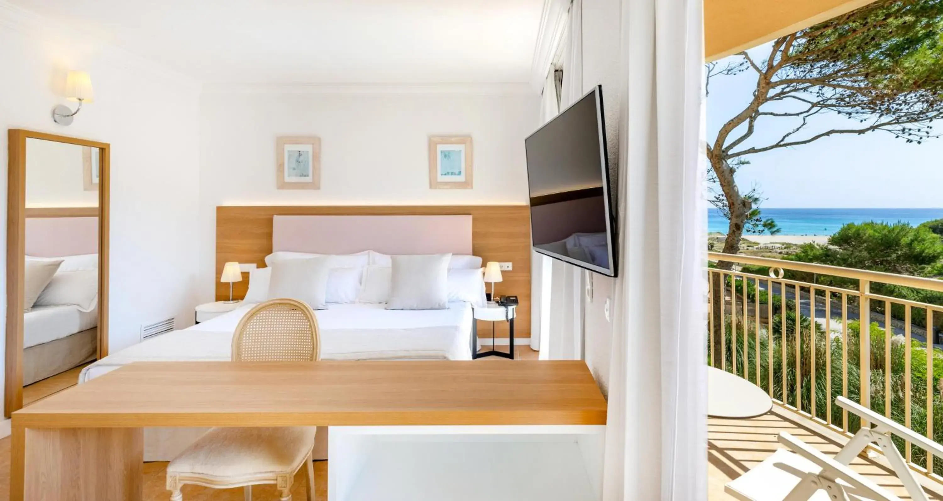 Photo of the whole room, Bed in VIVA Cala Mesquida Suites & Spa Adults Only 16 Photo of the whole room, Bed in VIVA Cala Mesquida Suites & Spa Adults Only 16