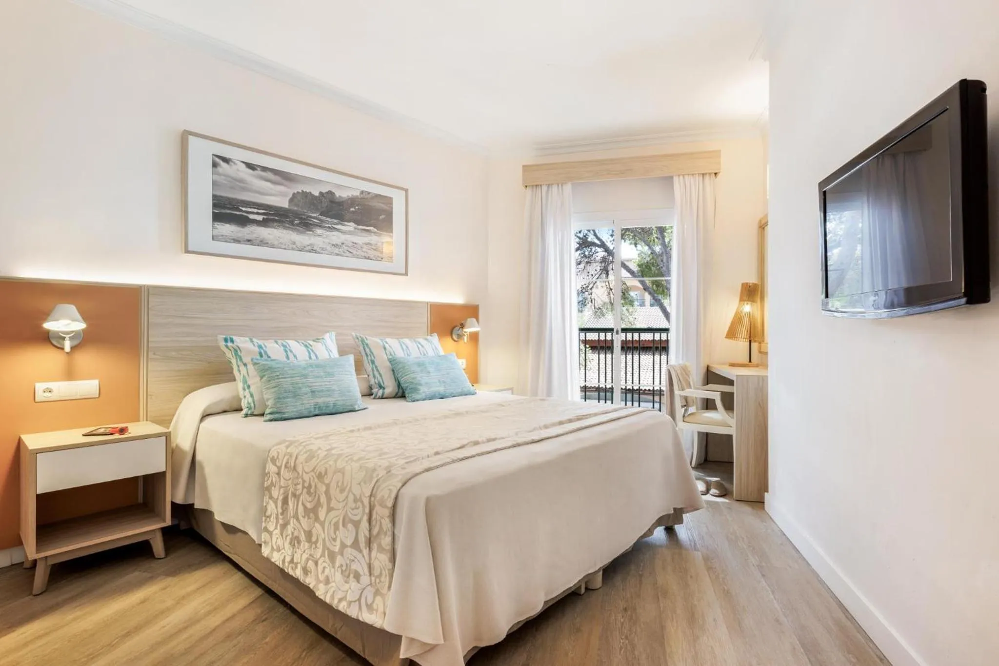 Bedroom, Bed in VIVA Cala Mesquida Resort & Spa