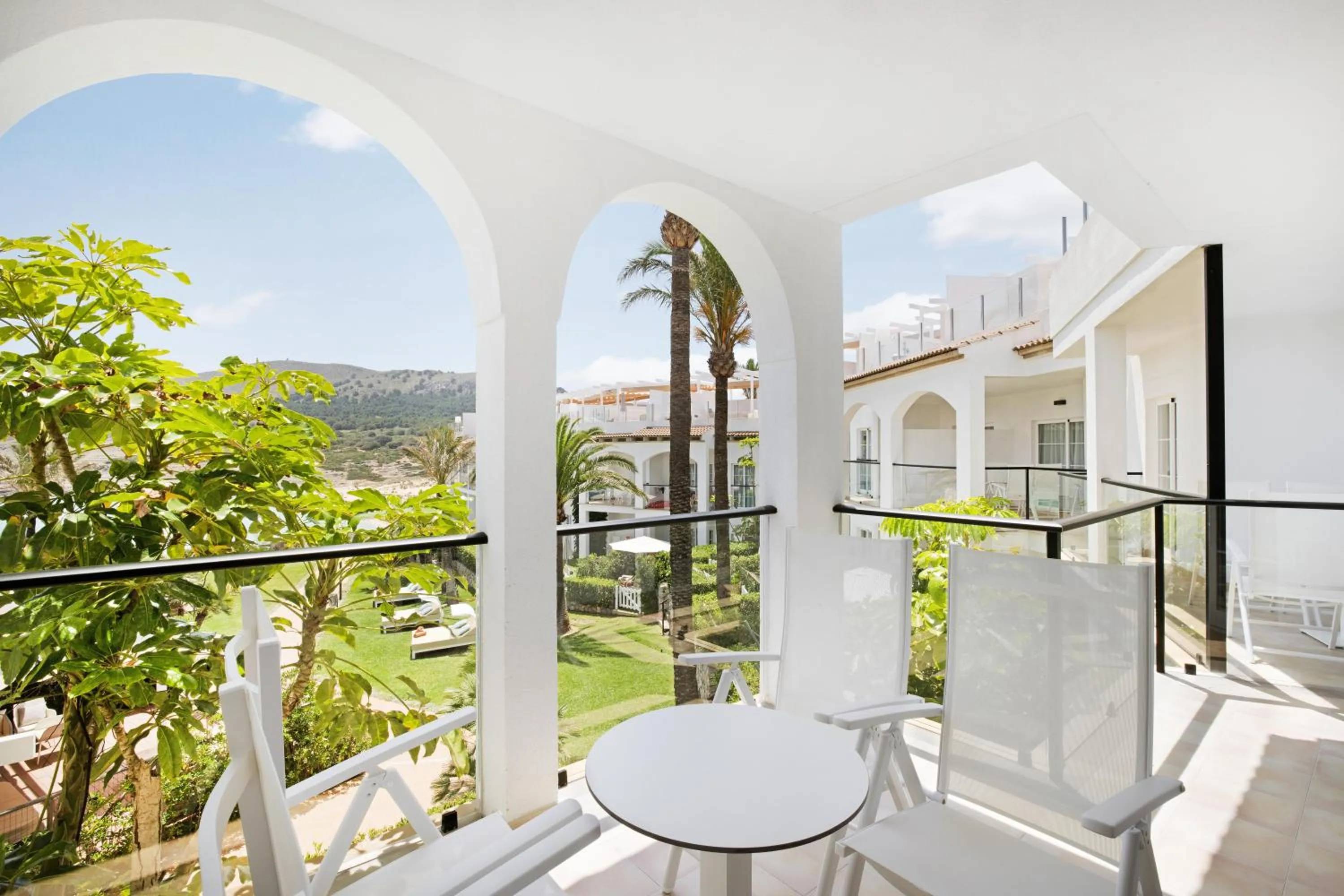 Photo of the whole room in VIVA Cala Mesquida Resort & Spa