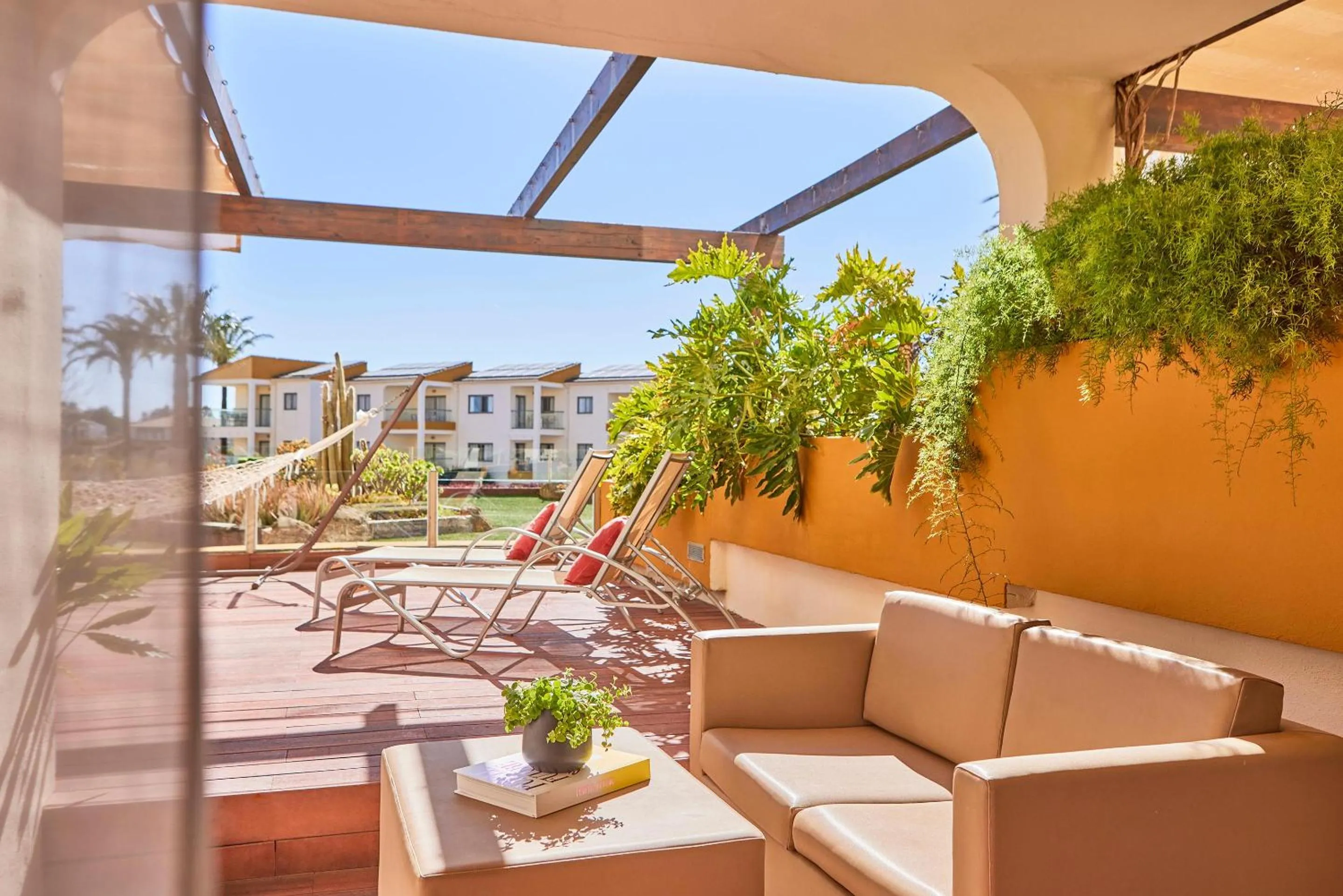 Photo of the whole room in Zafiro Tropic