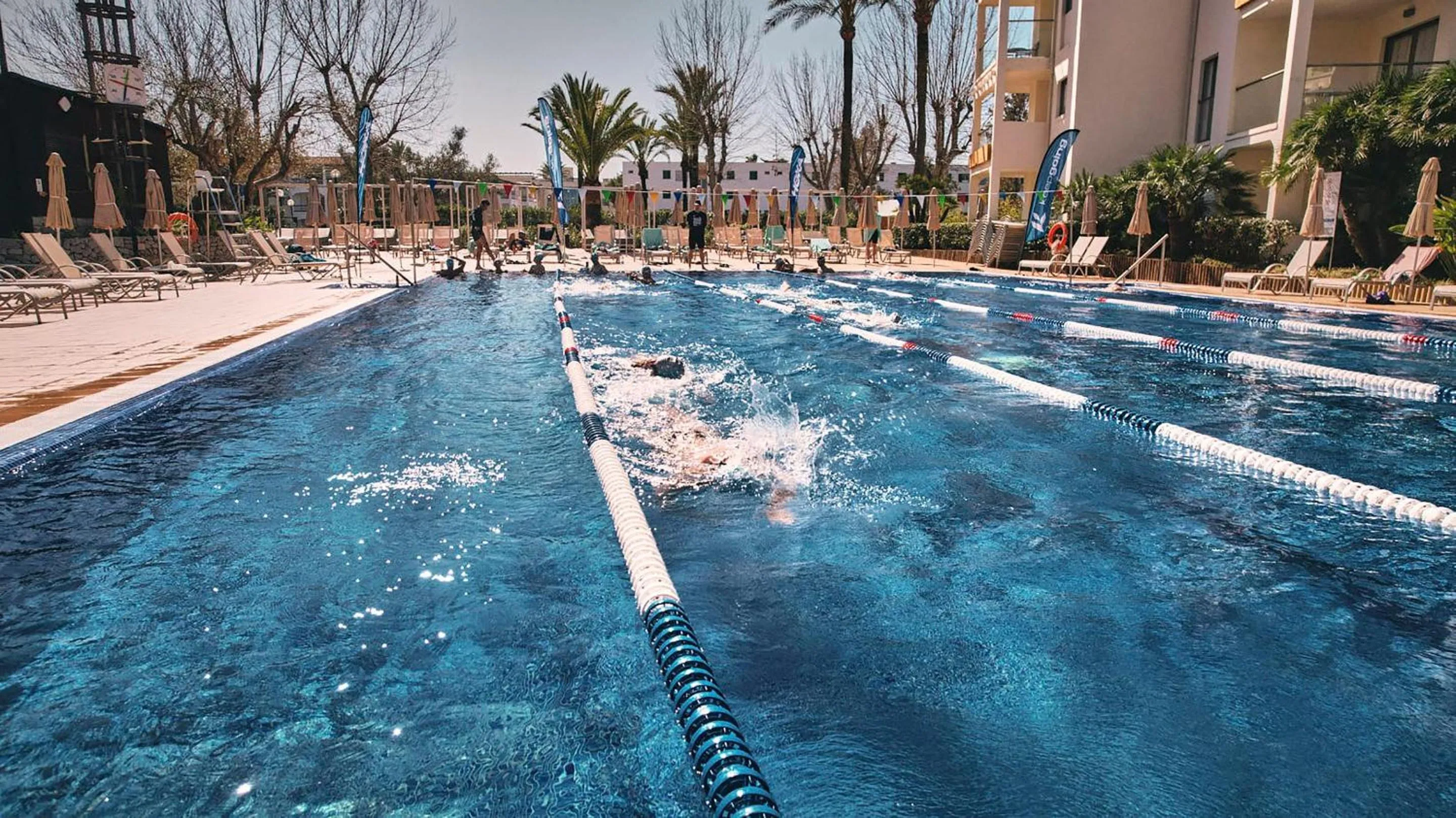 Activities in Zafiro Tropic