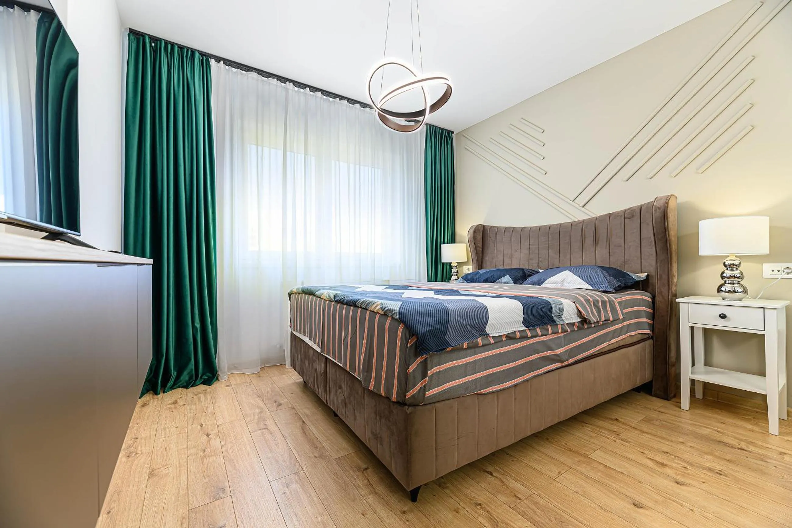 Bedroom, Bed in MoHost Blue Moon Apartments