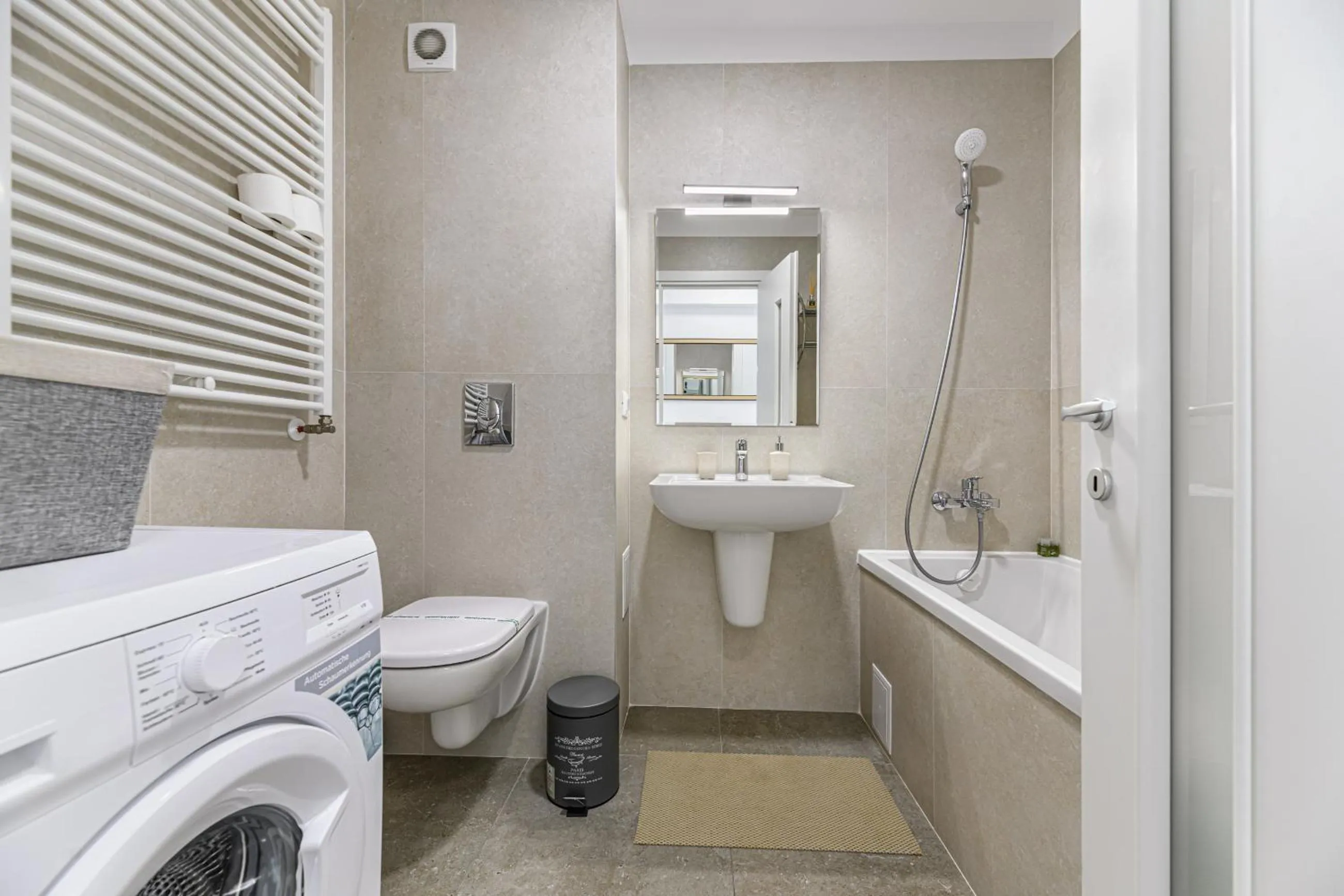 Bathroom in MoHost Blue Moon Apartments