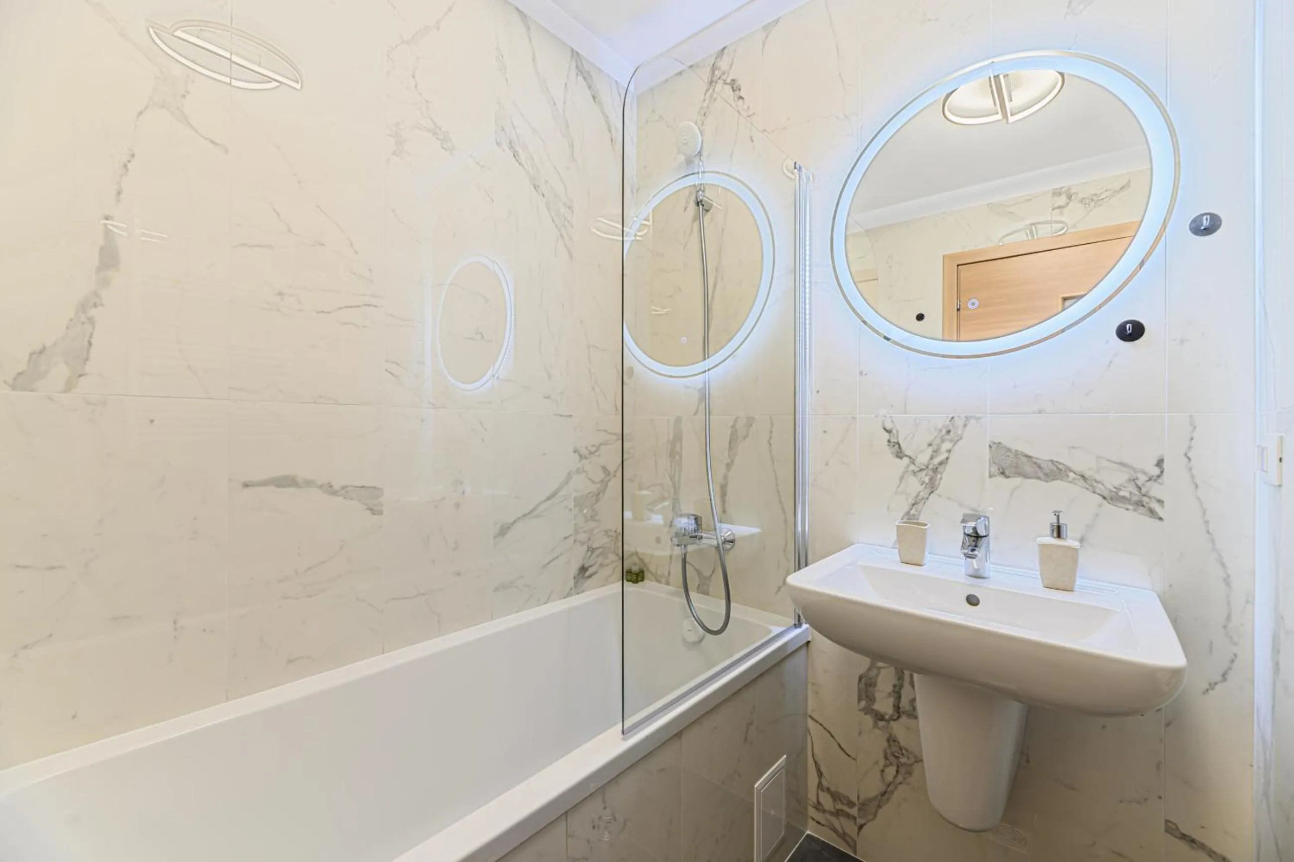 Bathroom in MoHost Blue Moon Apartments