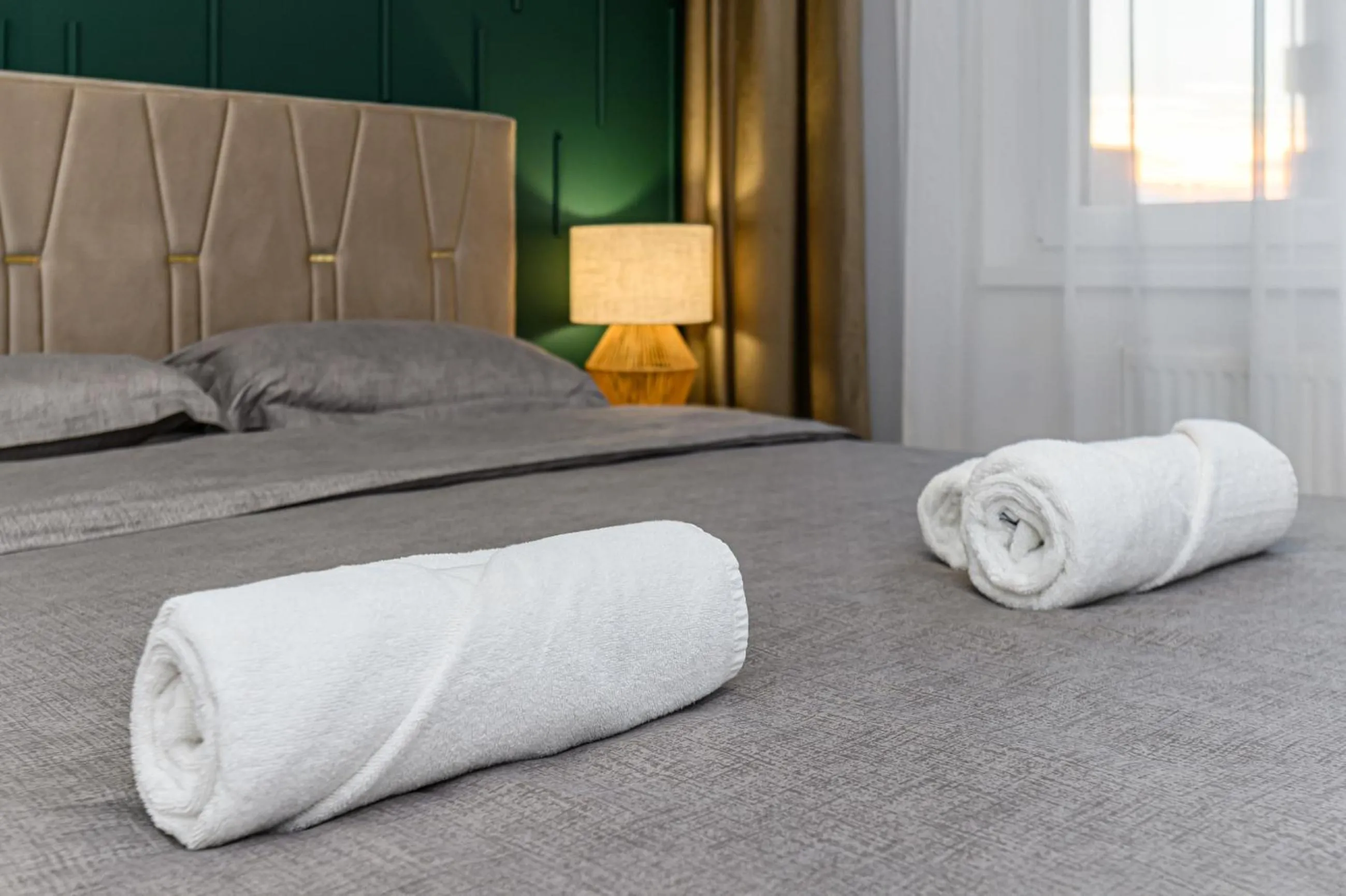 Bedroom, Bed in MoHost Blue Moon Apartments
