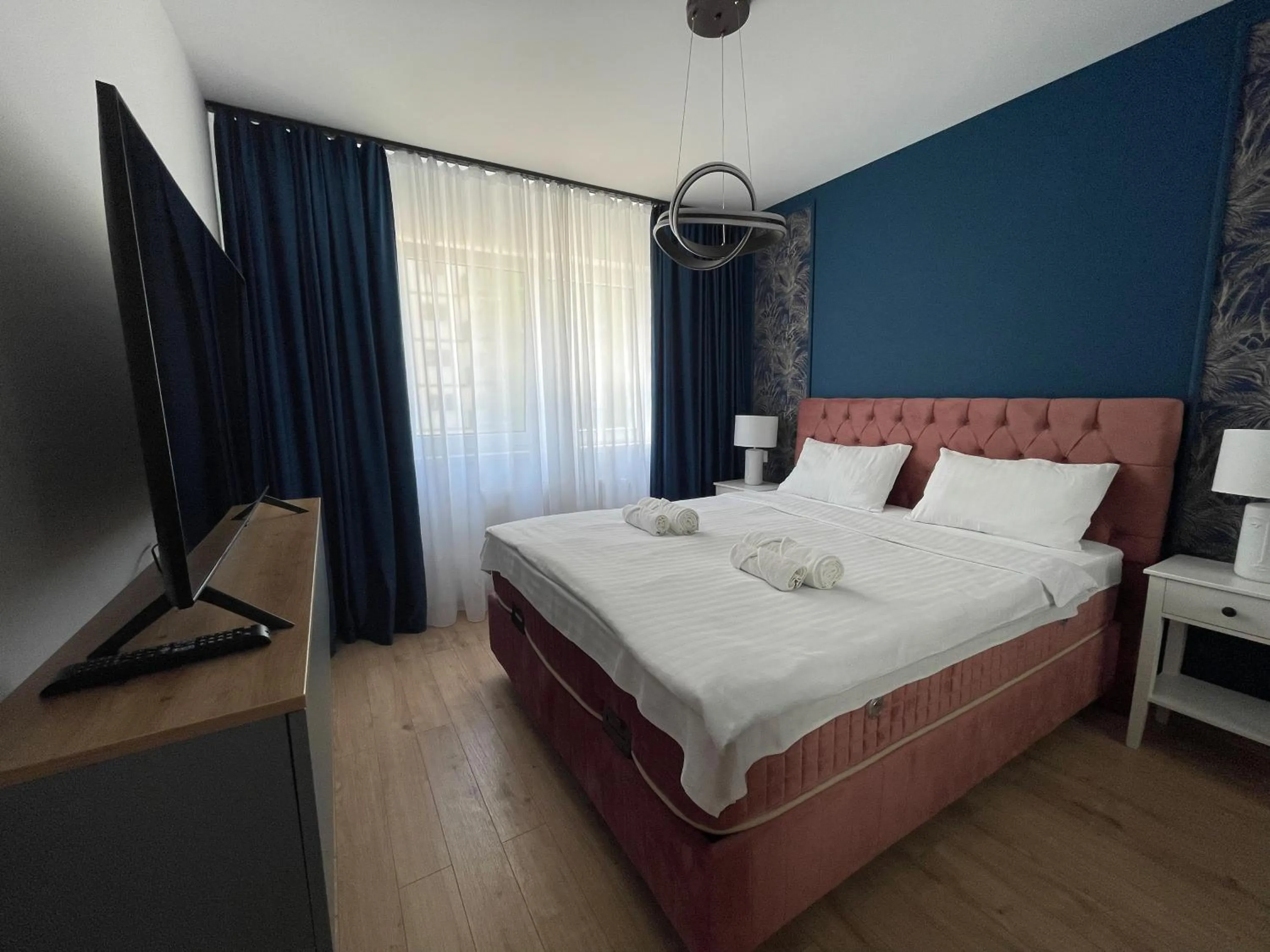 Bedroom, Bed in MoHost Blue Moon Apartments