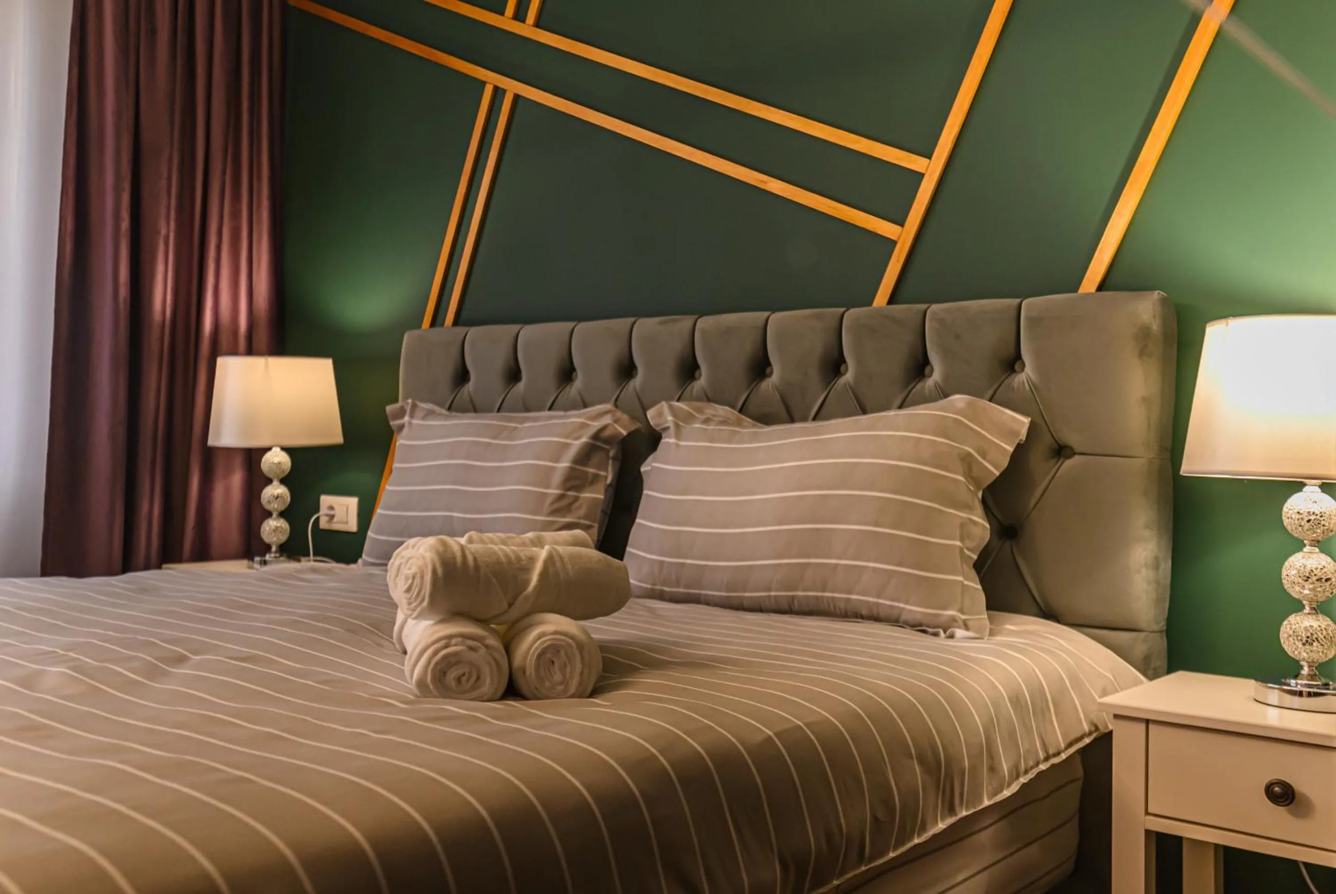 Bedroom, Bed in MoHost Blue Moon Apartments