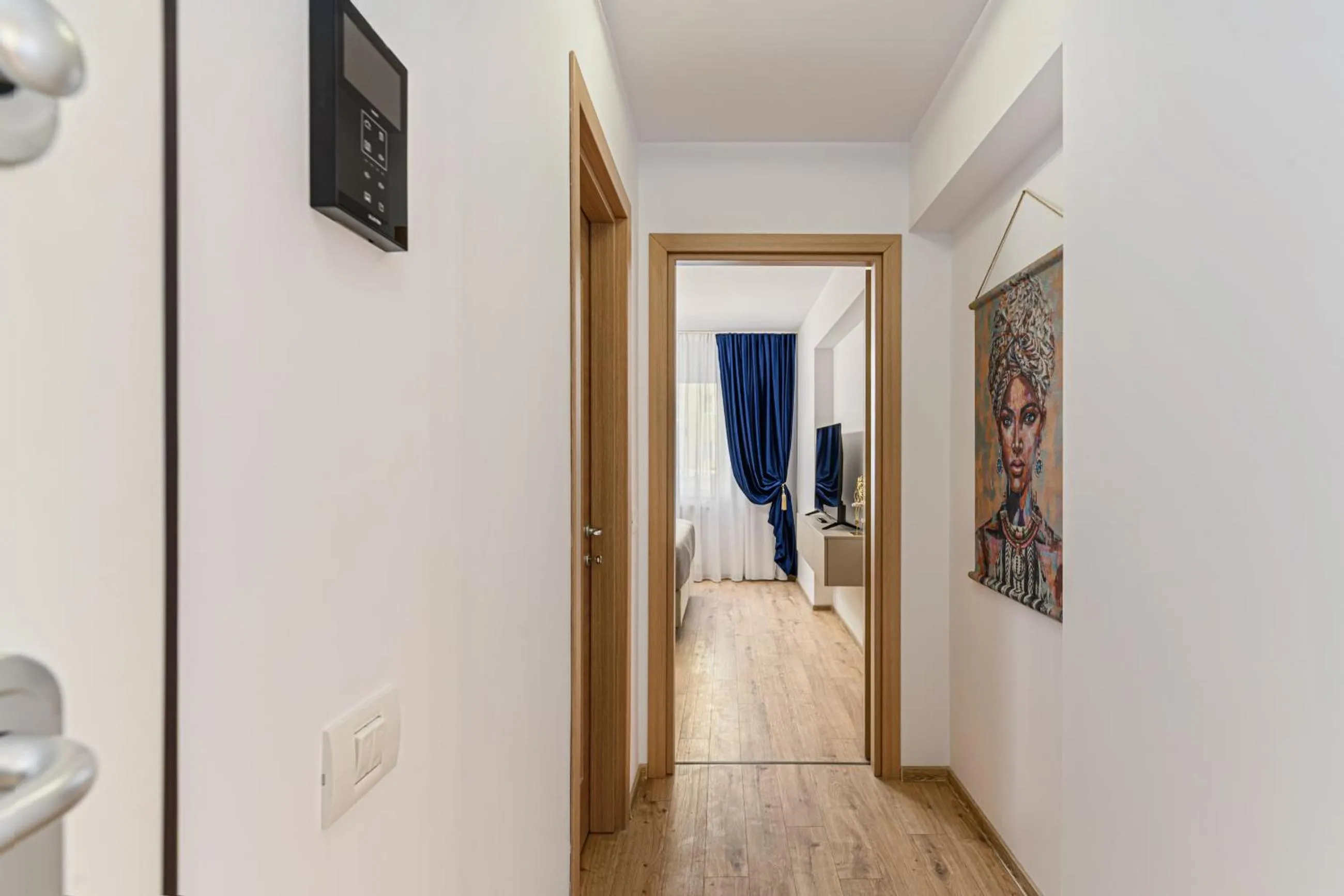 Photo of the whole room in MoHost Blue Moon Apartments
