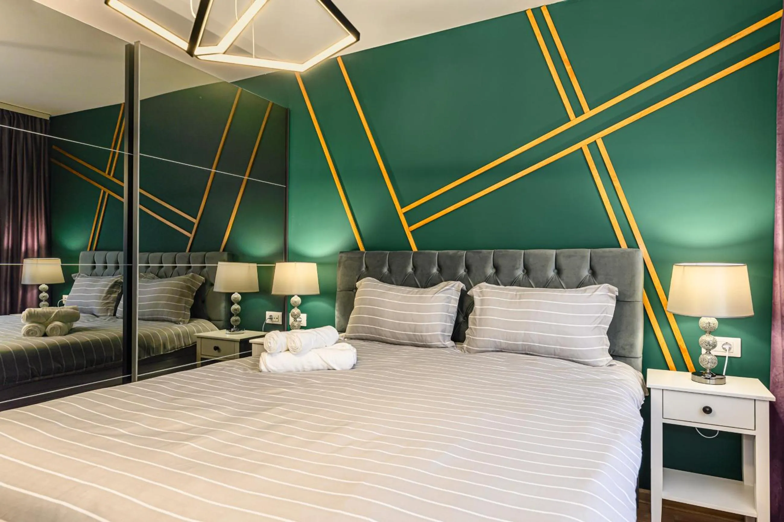 Bedroom, Bed in MoHost Blue Moon Apartments