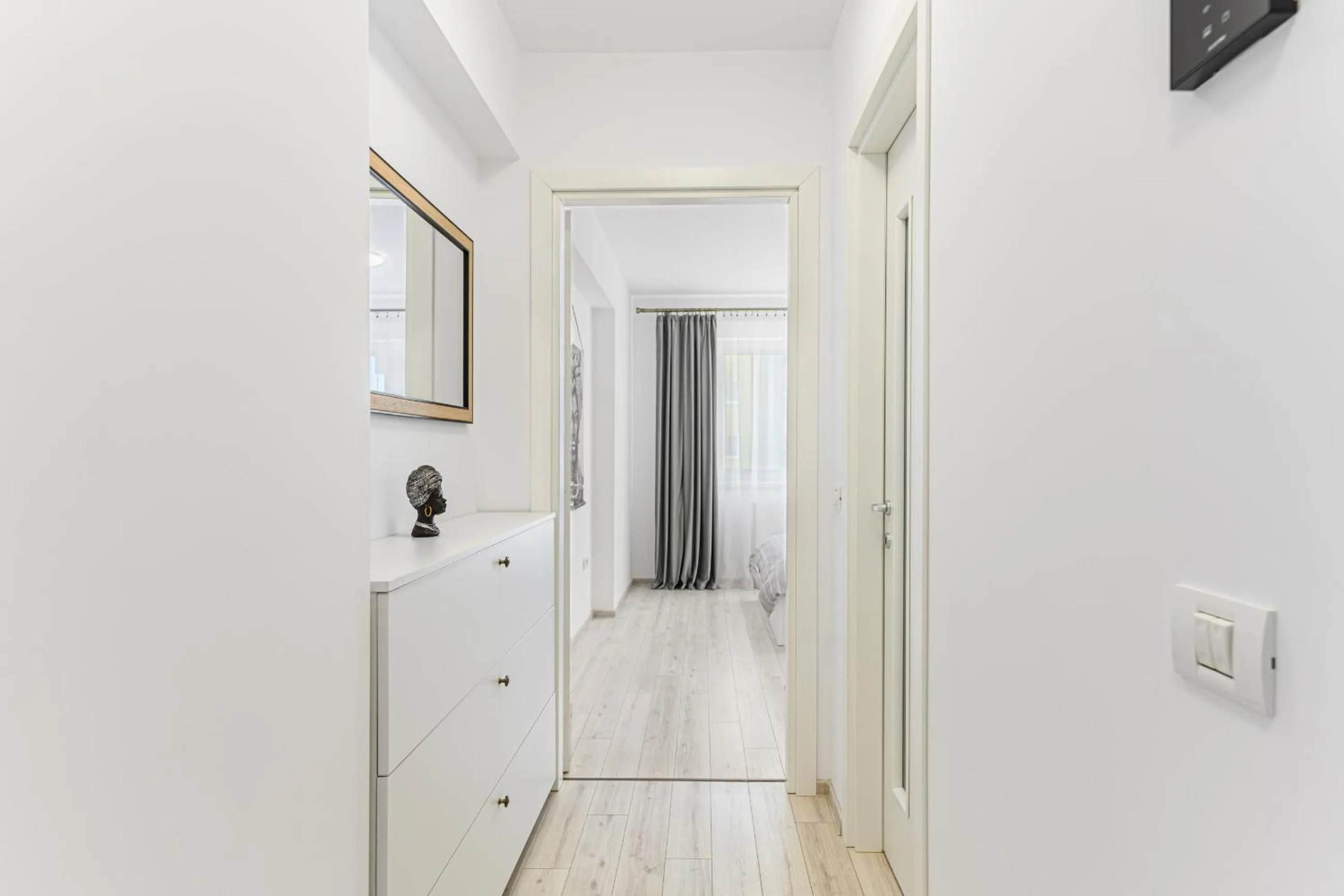 wardrobe in MoHost Blue Moon Apartments