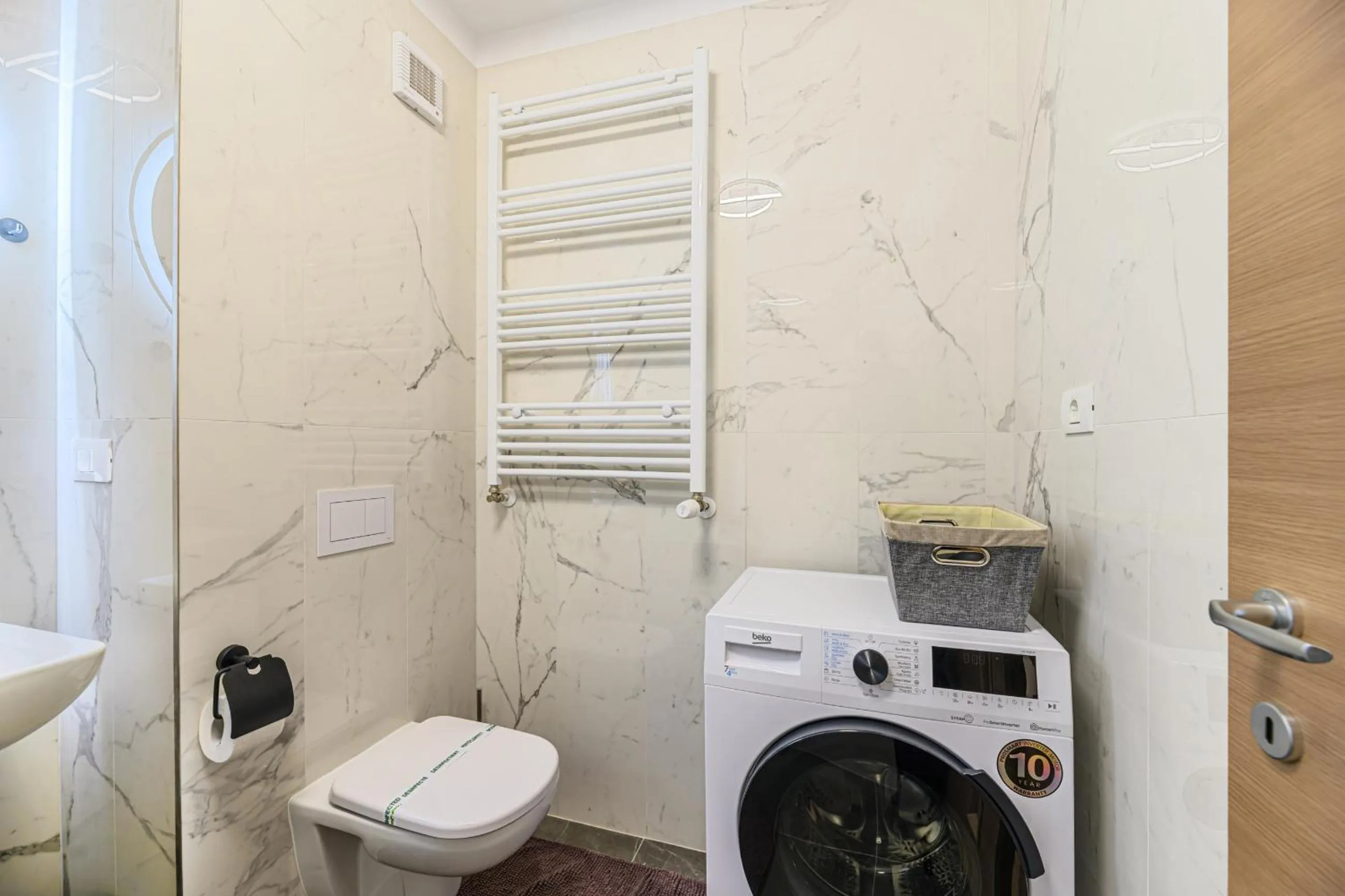 Bathroom in MoHost Blue Moon Apartments