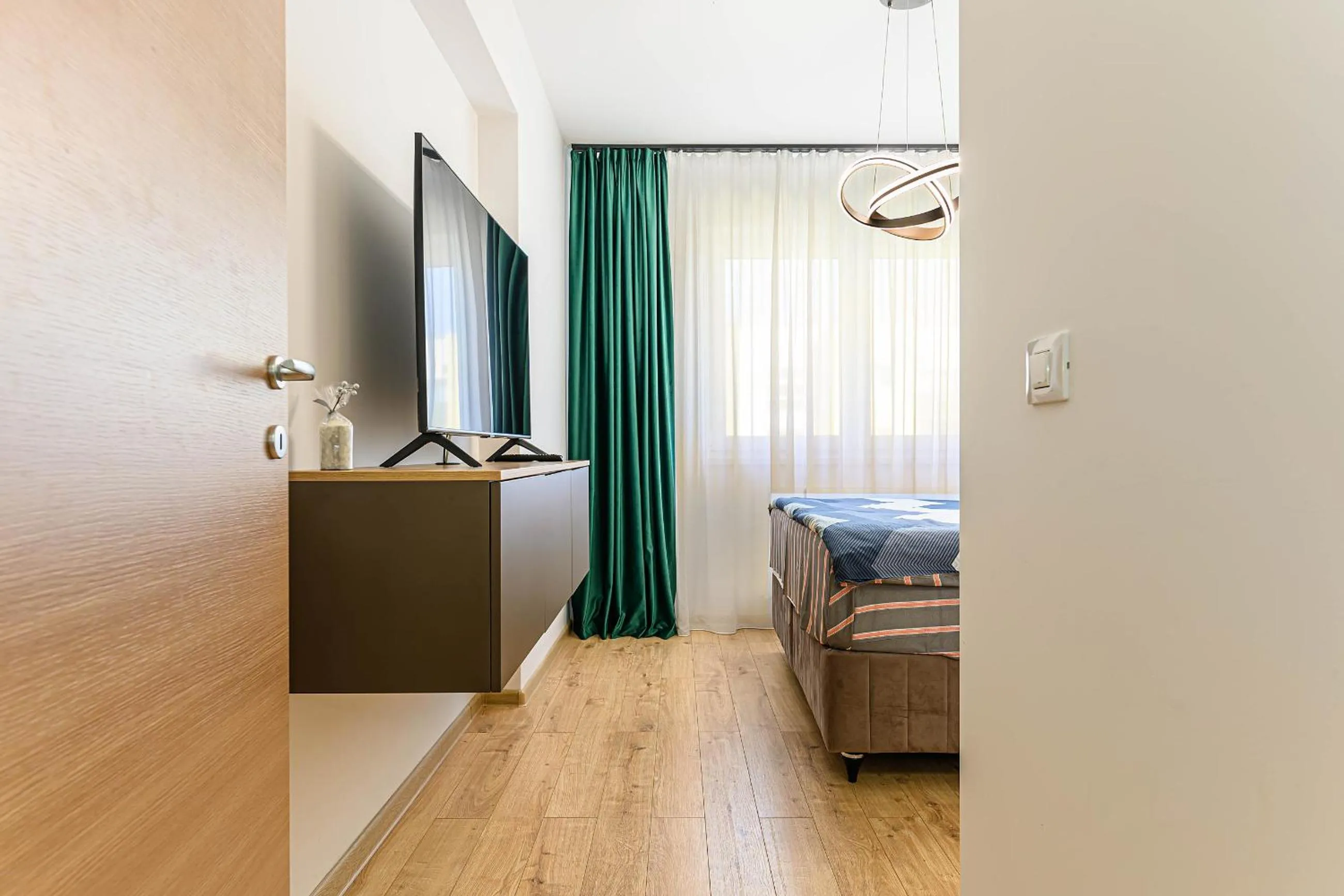 Bedroom, Bed in MoHost Blue Moon Apartments