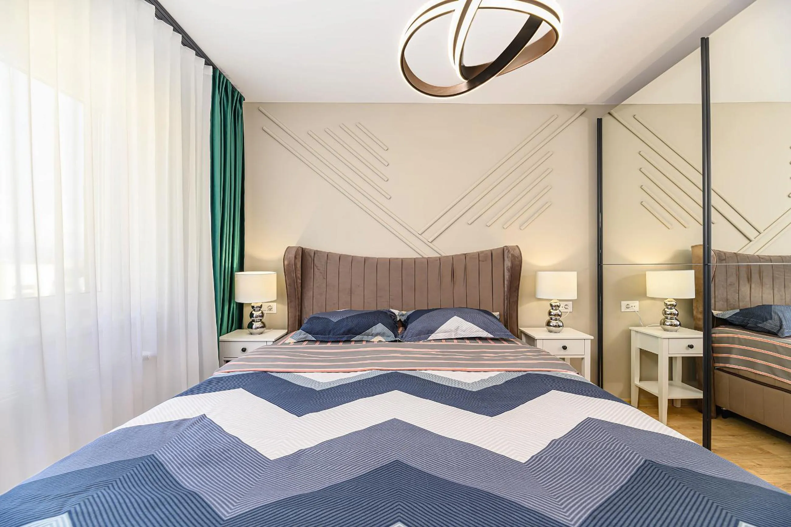 Bedroom, Bed in MoHost Blue Moon Apartments