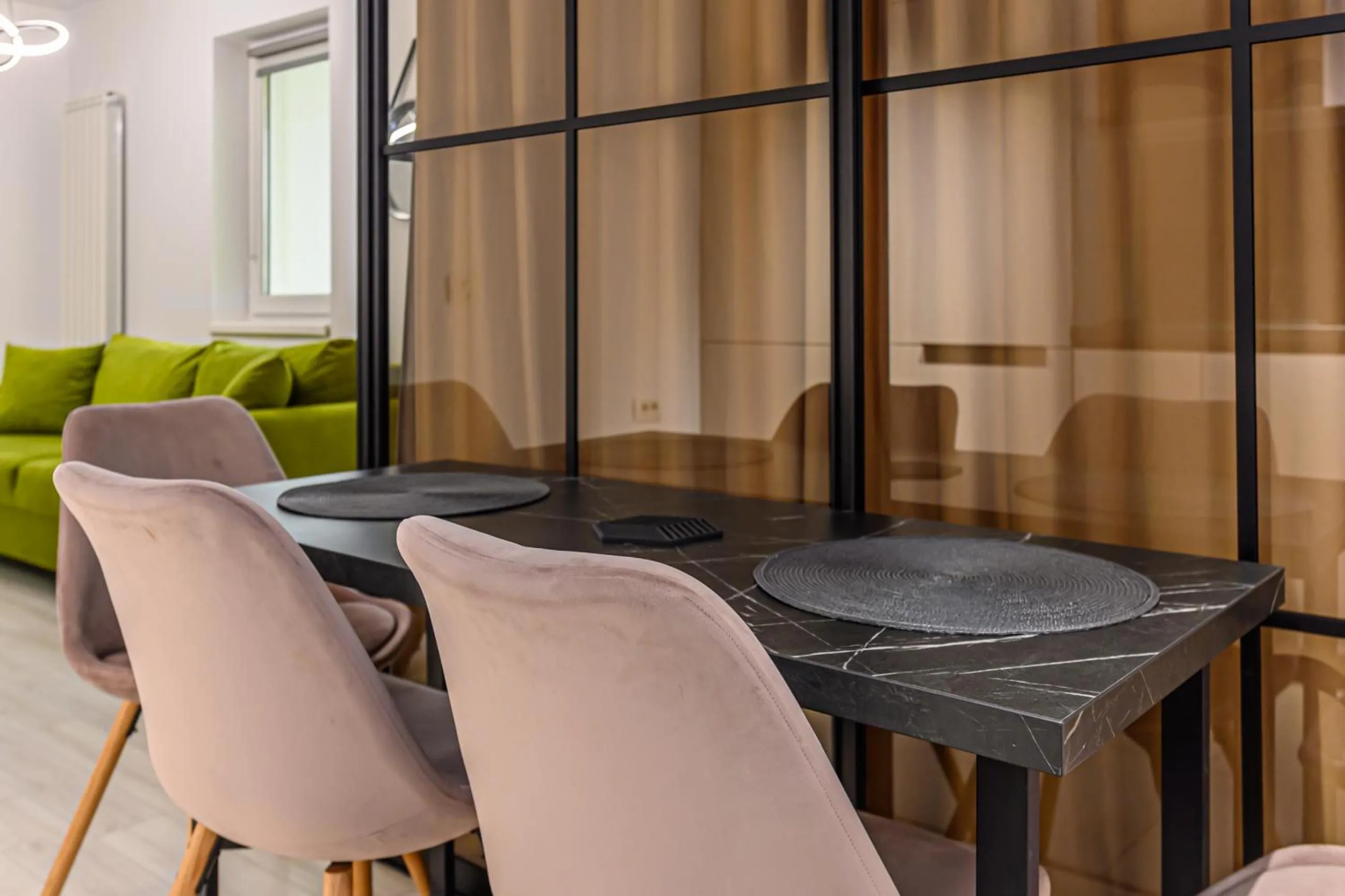 Seating area in MoHost Blue Moon Apartments
