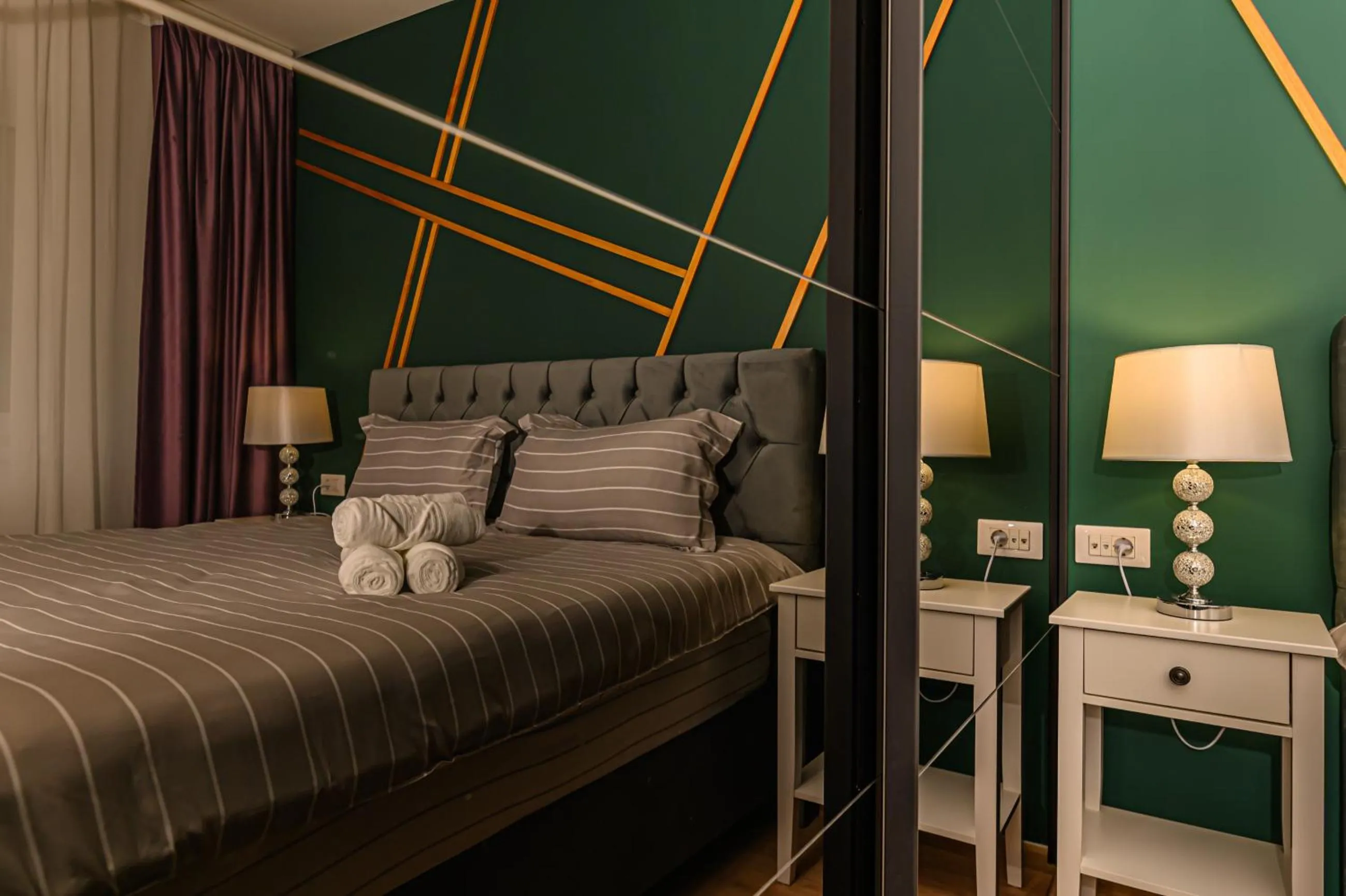 Bedroom, Bed in MoHost Blue Moon Apartments