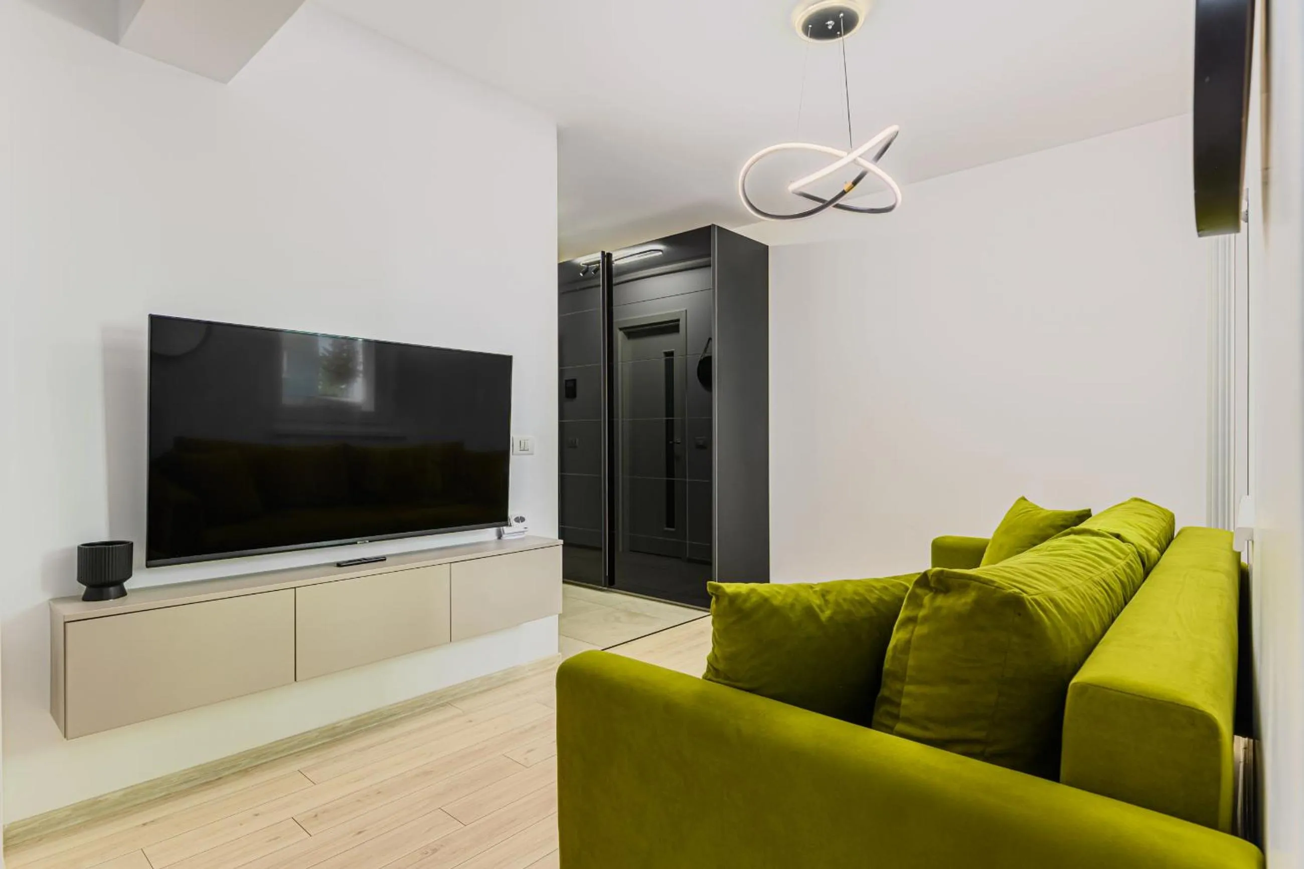 Living room in MoHost Blue Moon Apartments