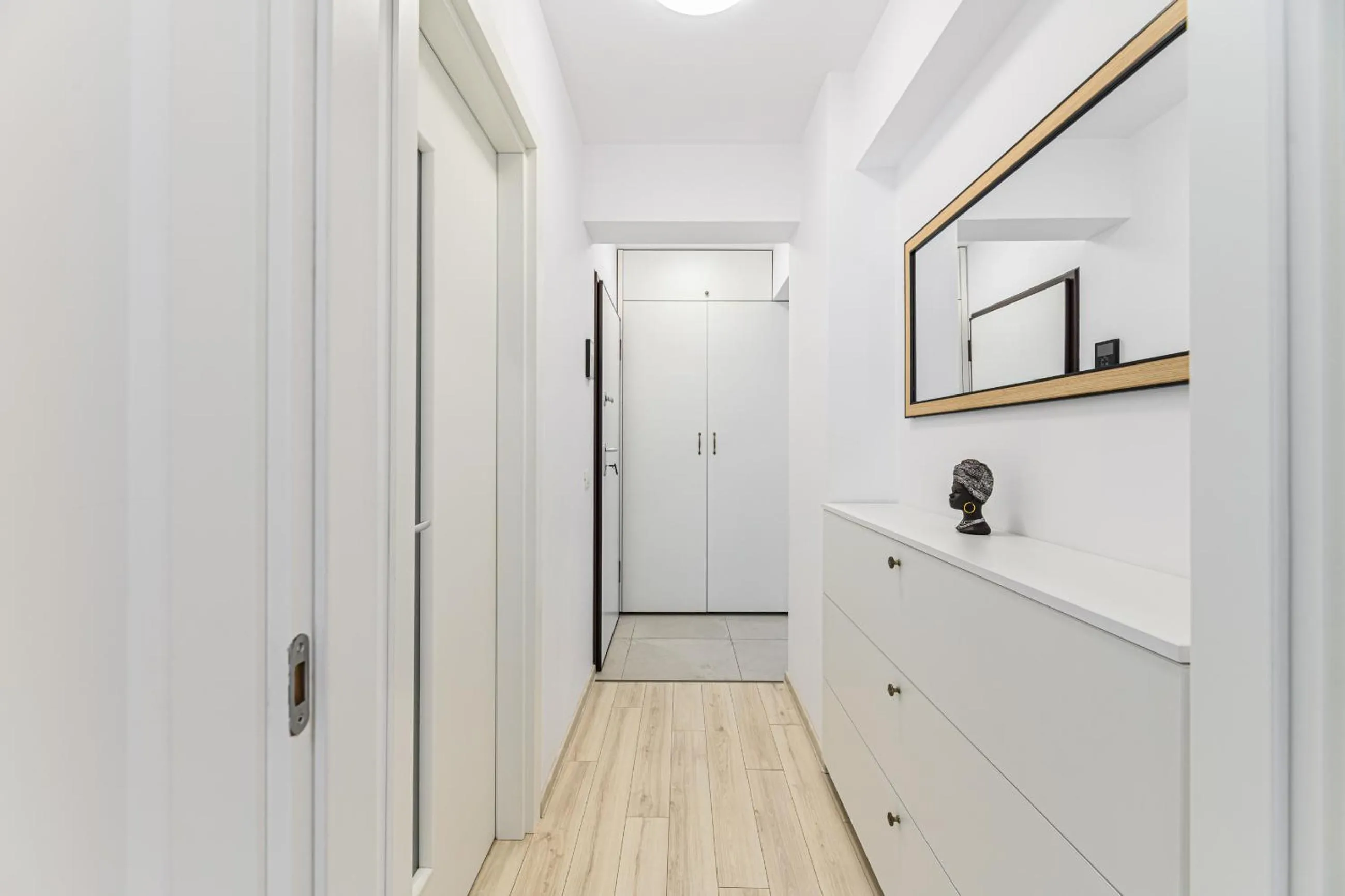 wardrobe in MoHost Blue Moon Apartments