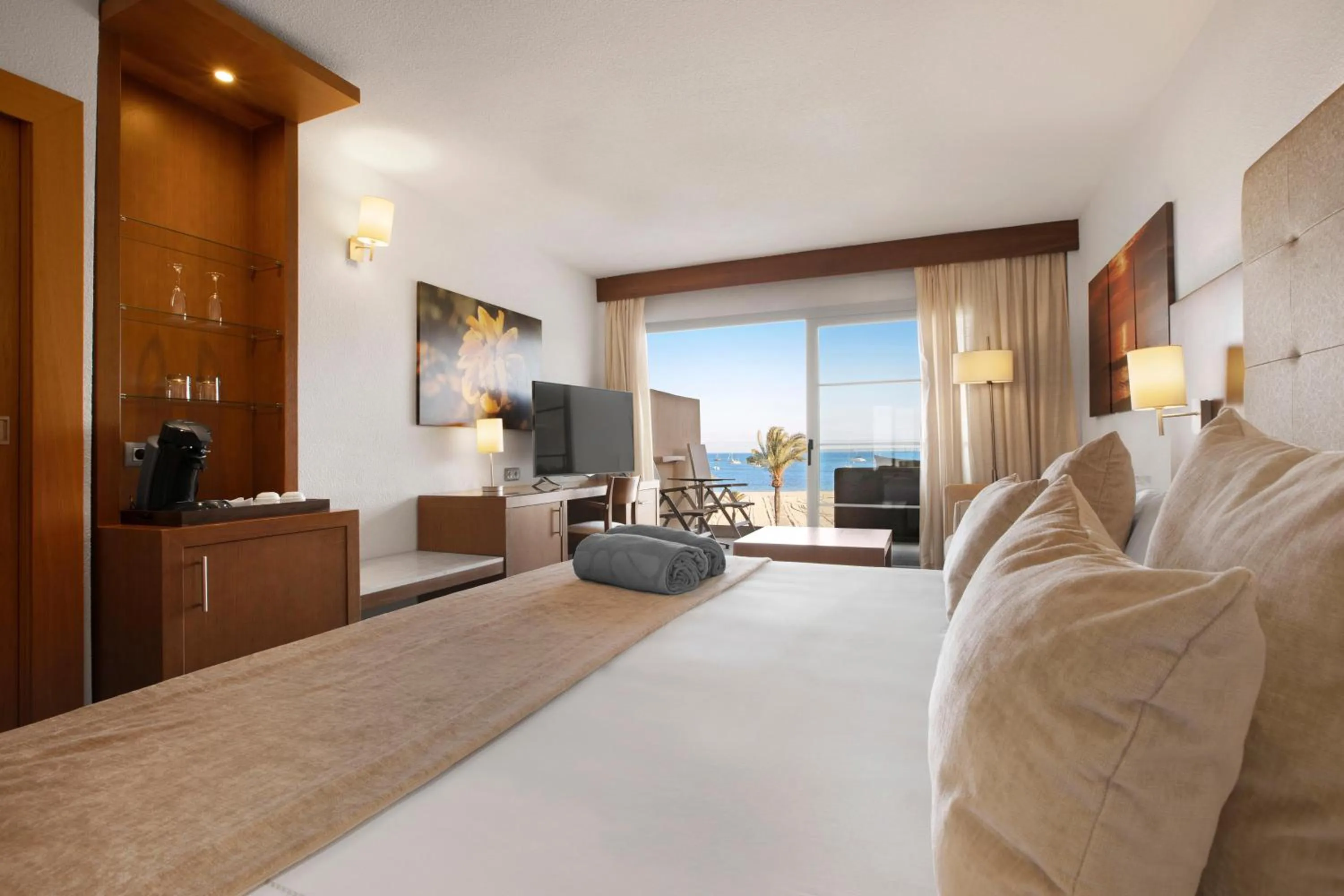 Photo of the whole room, Bed in VIVA Golf Adults Only 18+