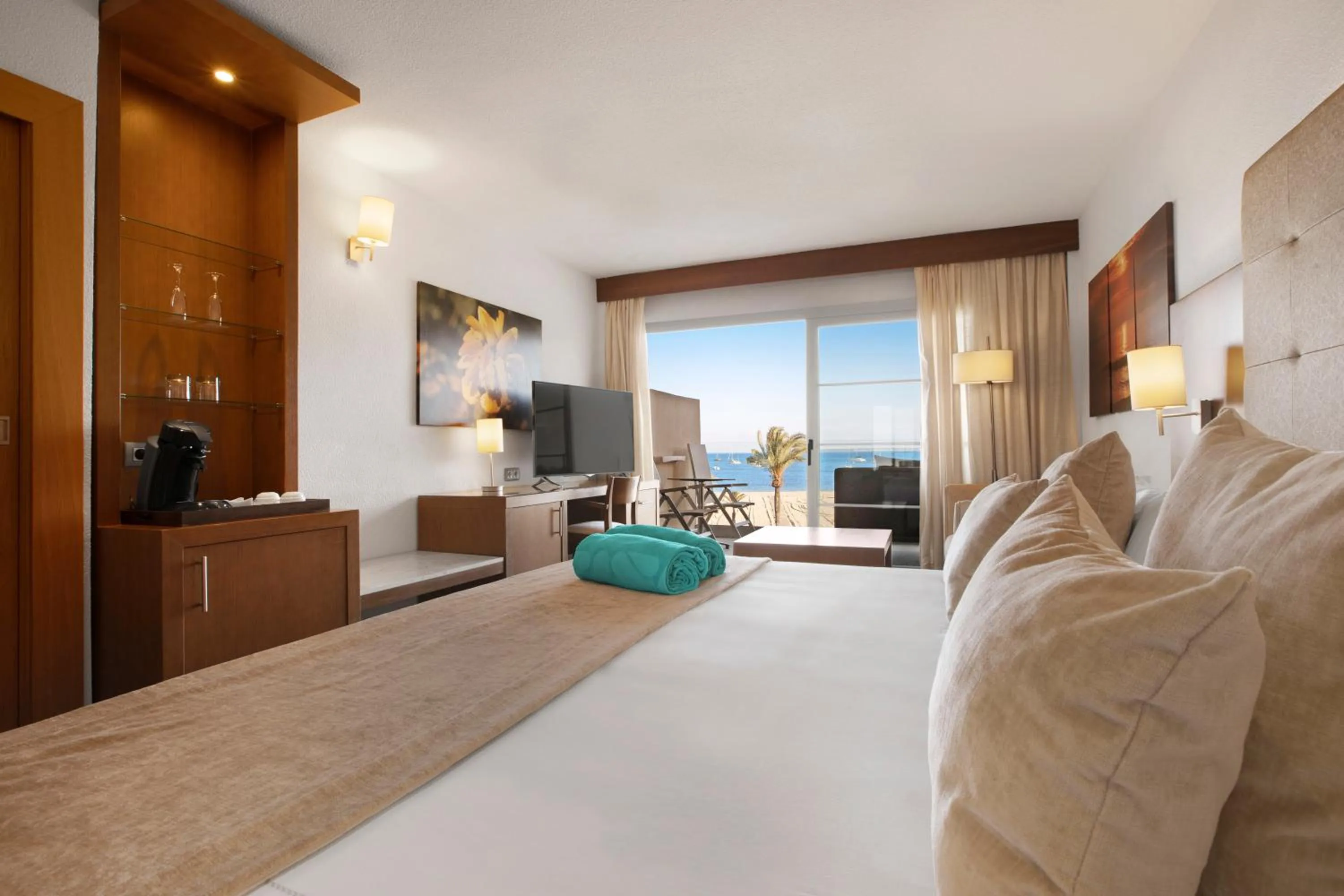 Bed in VIVA Golf Adults Only 18+