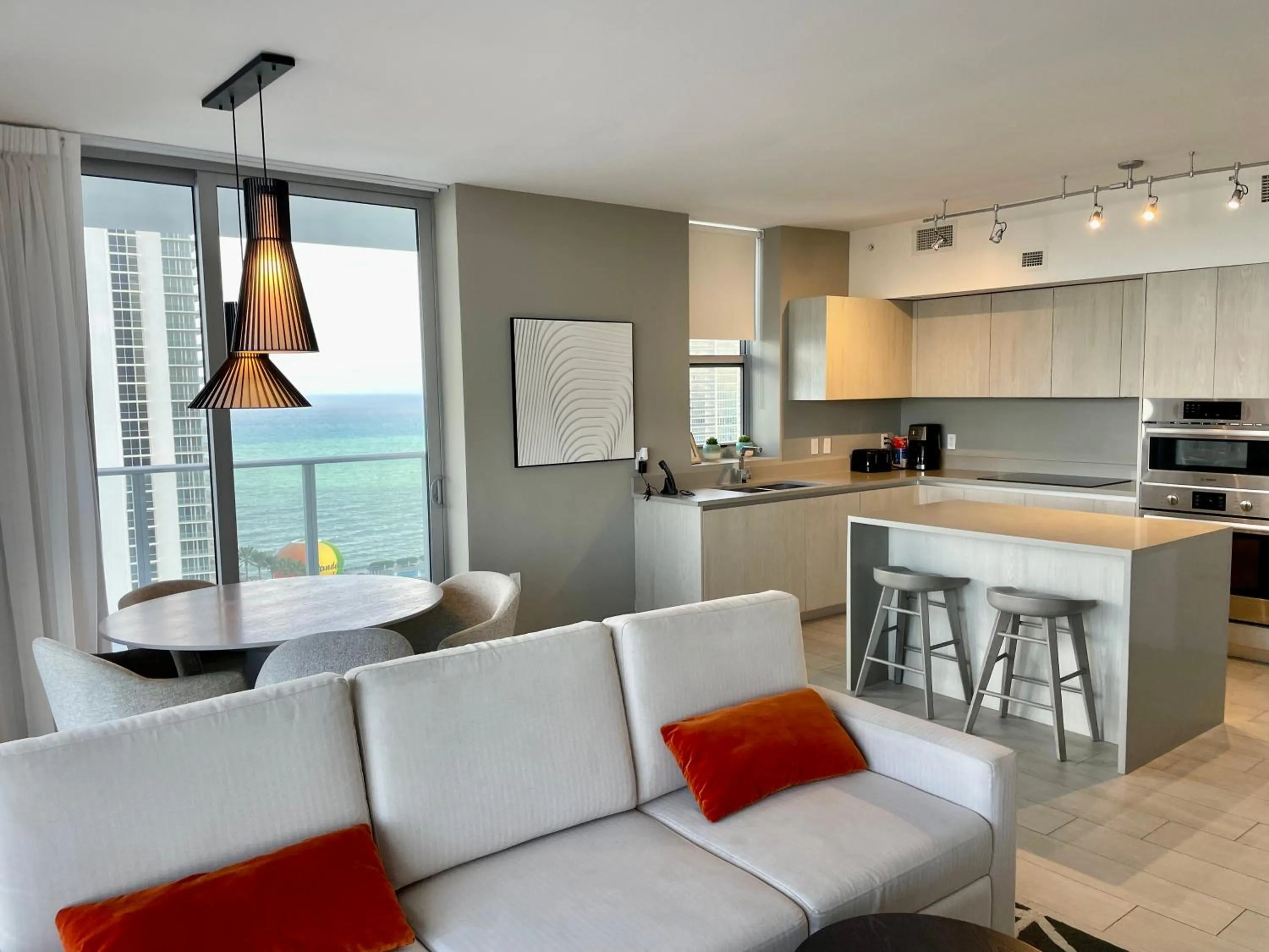 Living room in Hyde Beach House Lux Apartment