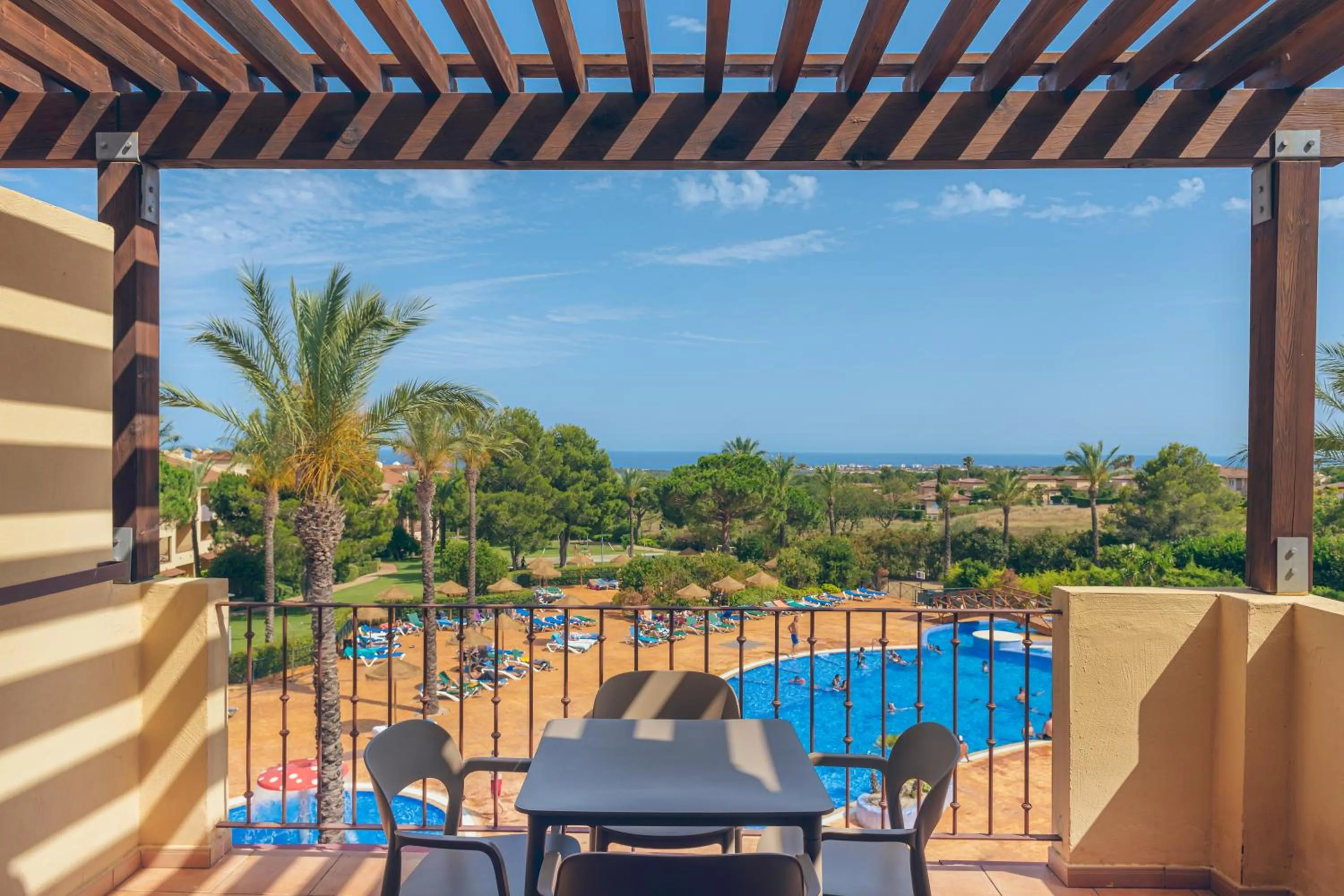 Balcony/Terrace in Pierre & Vacances Resort Bonavista de Bonmont