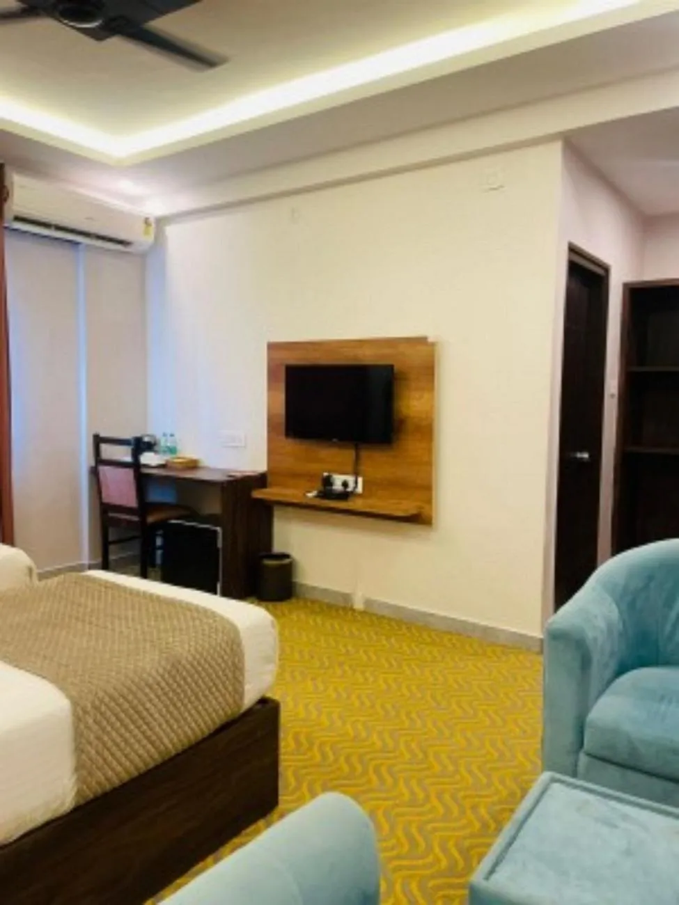 Bedroom in VOVO HOTELS