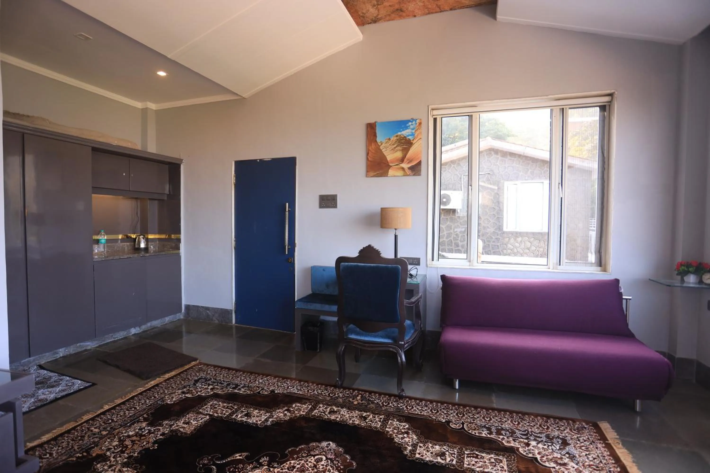 View (from property/room), Bed in 360 South, Khandala