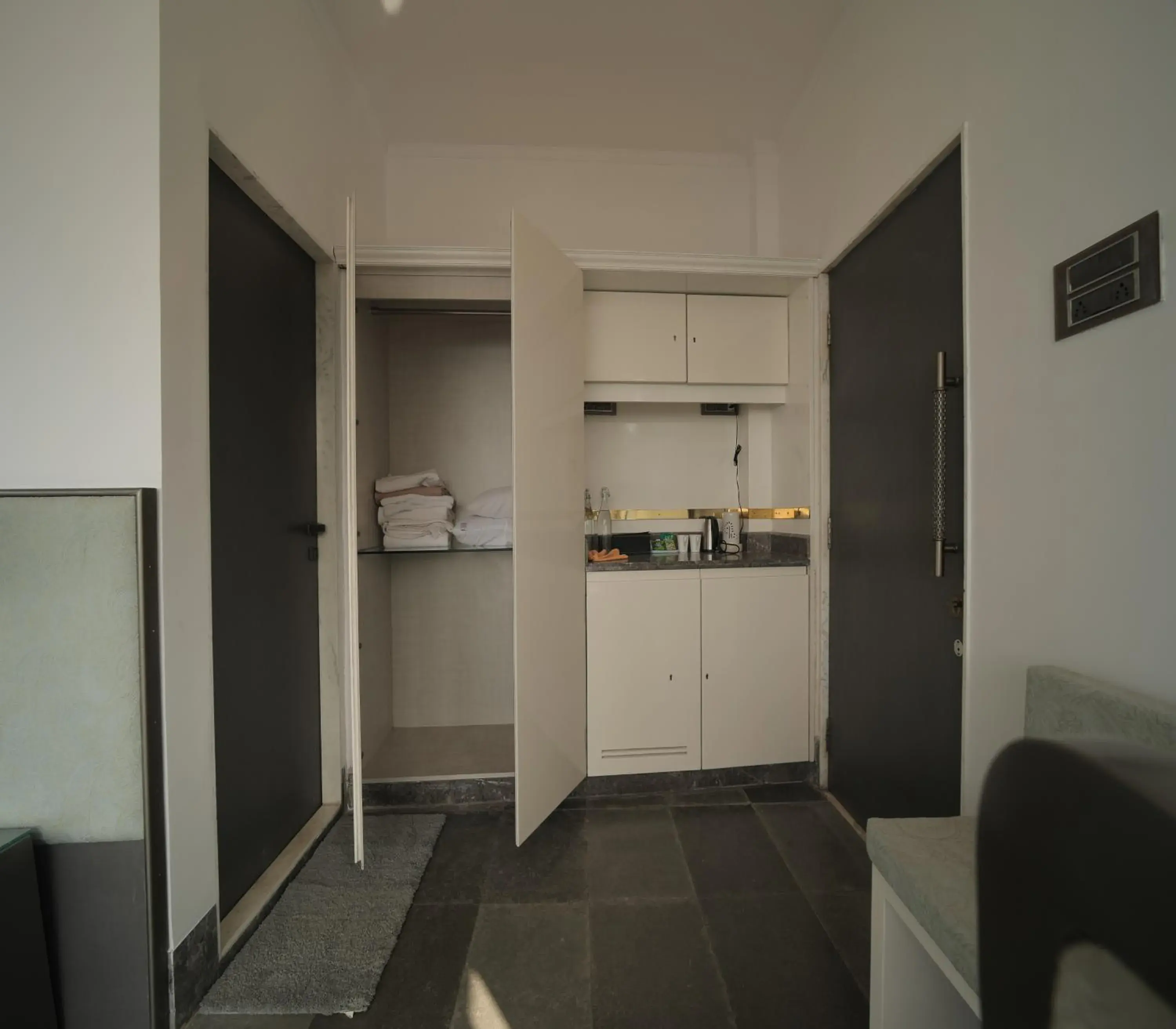 Bedroom in 360 South, Khandala Bedroom in 360 South, Khandala