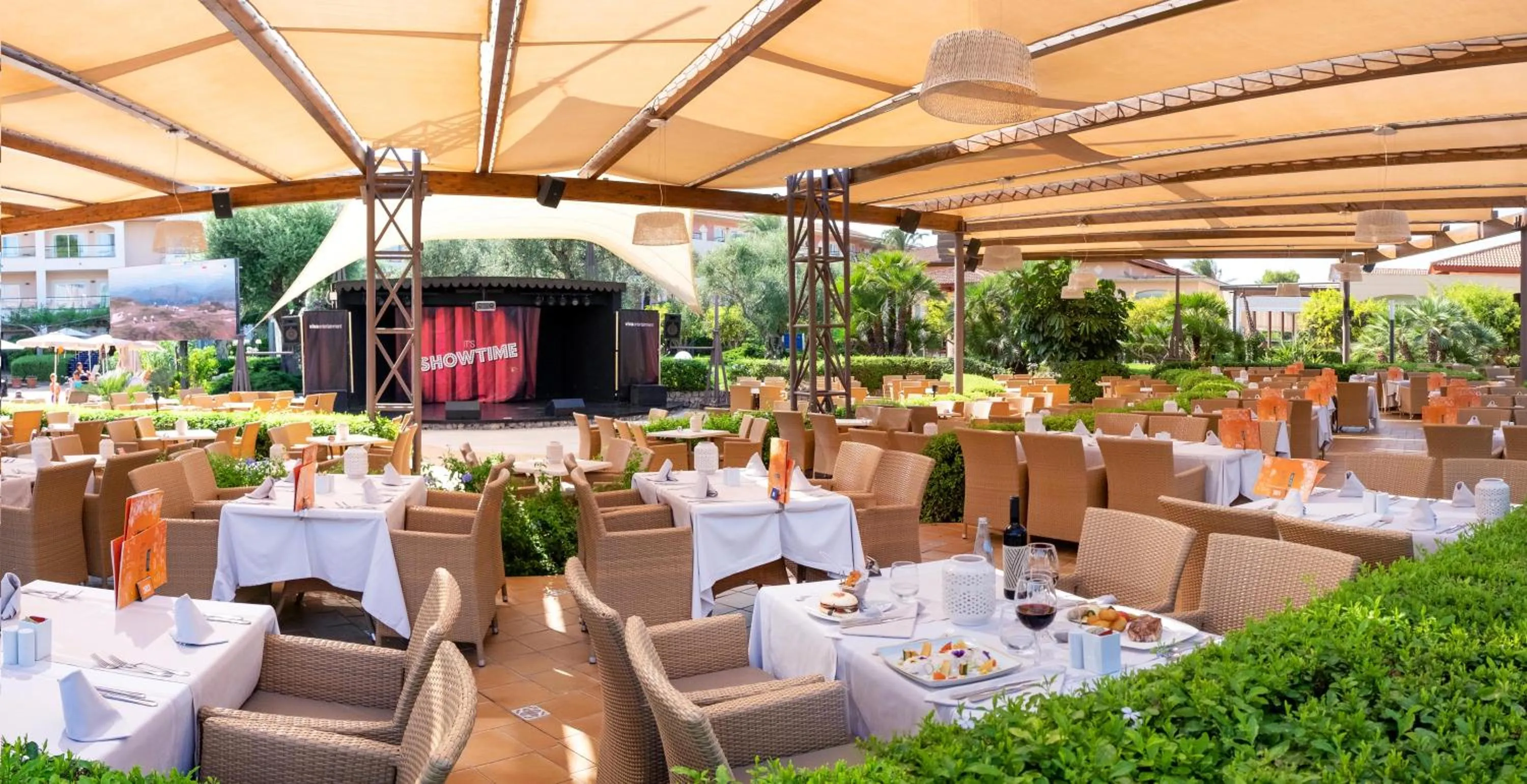 Lounge or bar in VIVA Blue & Spa