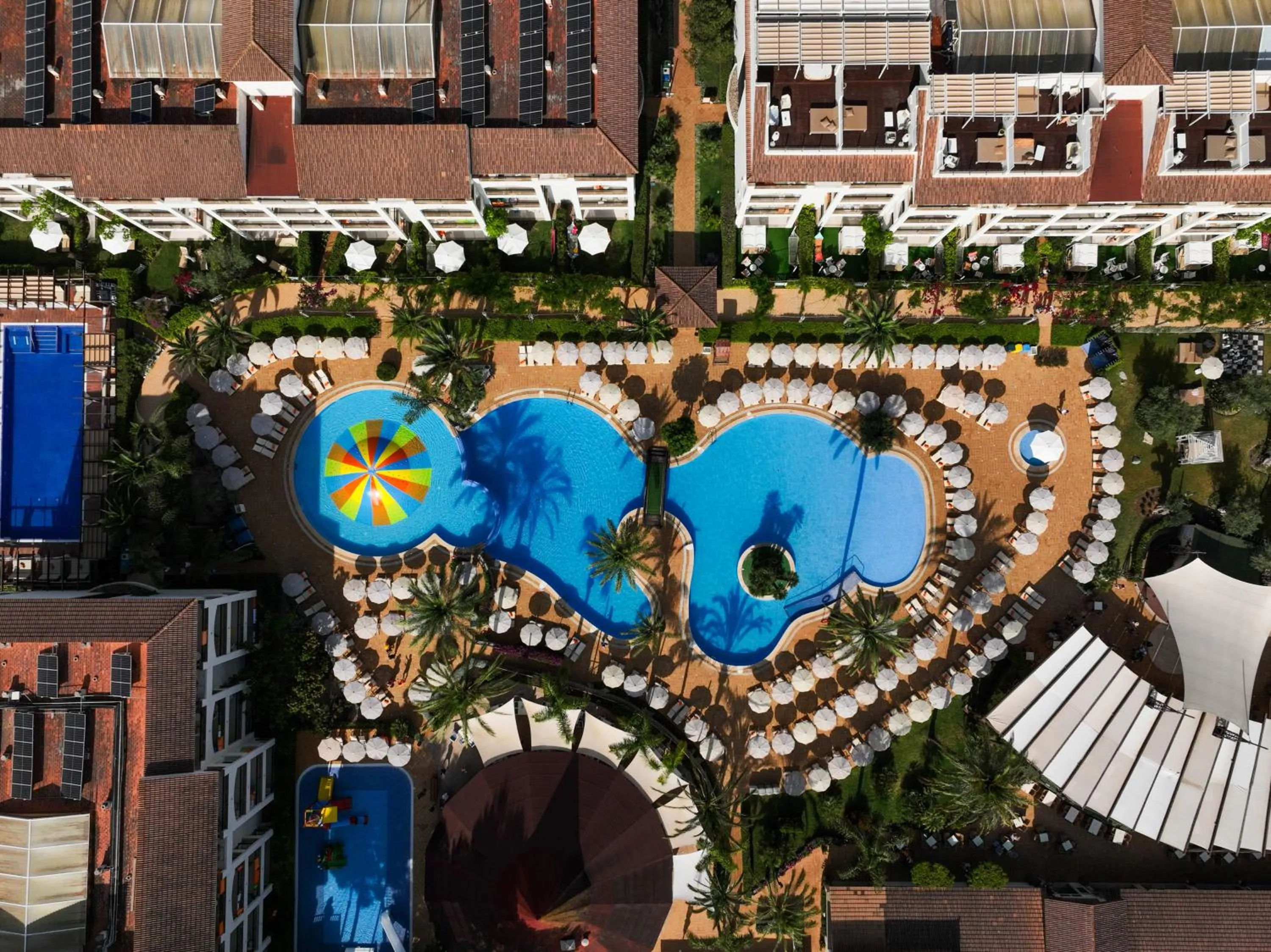 Swimming pool in VIVA Blue & Spa