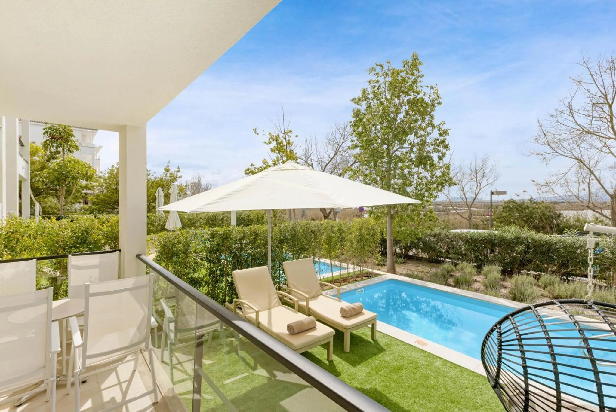 Balcony/Terrace in VIVA Blue & Spa