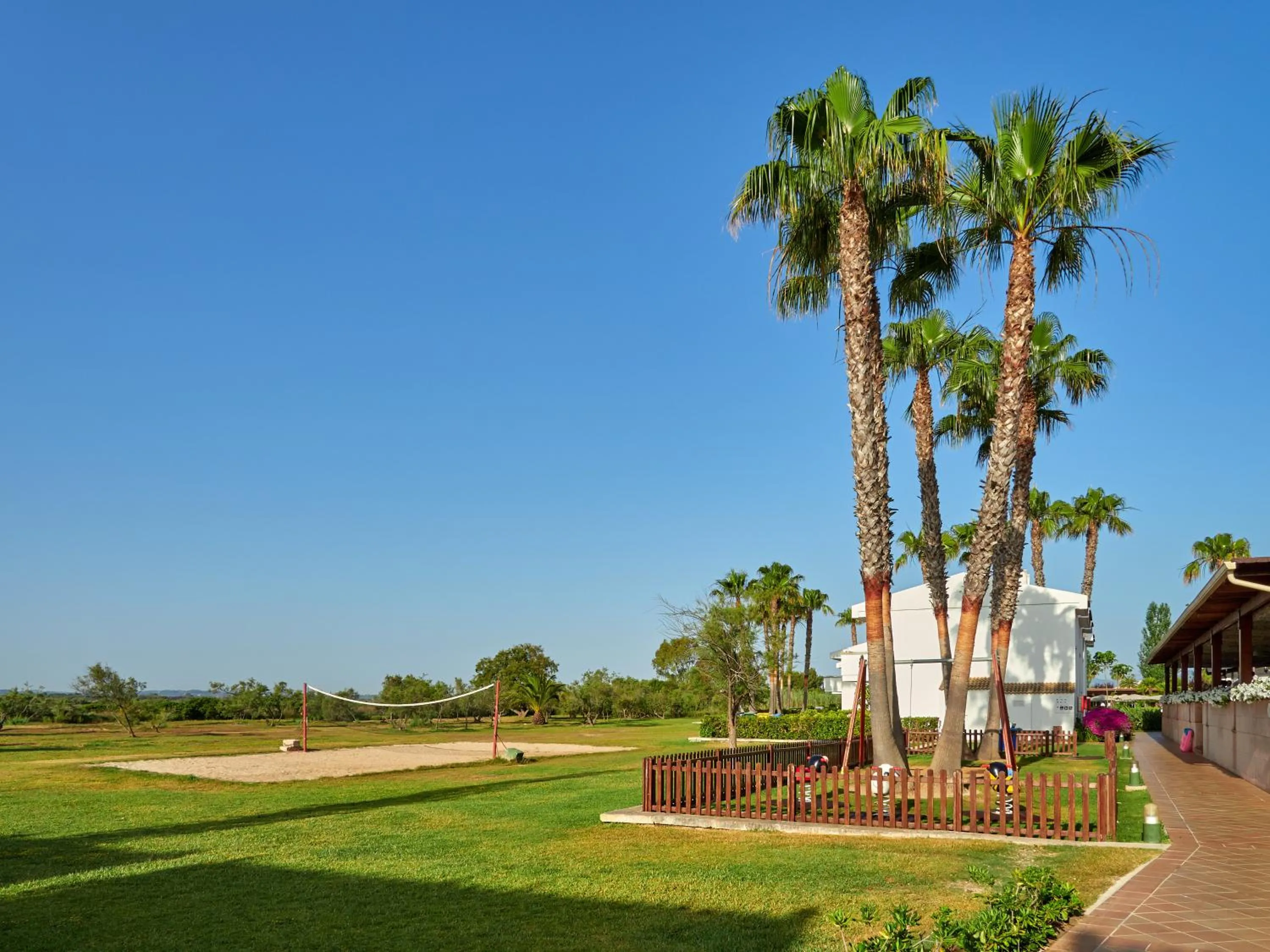 Garden in BQ Alcudia Sun Village