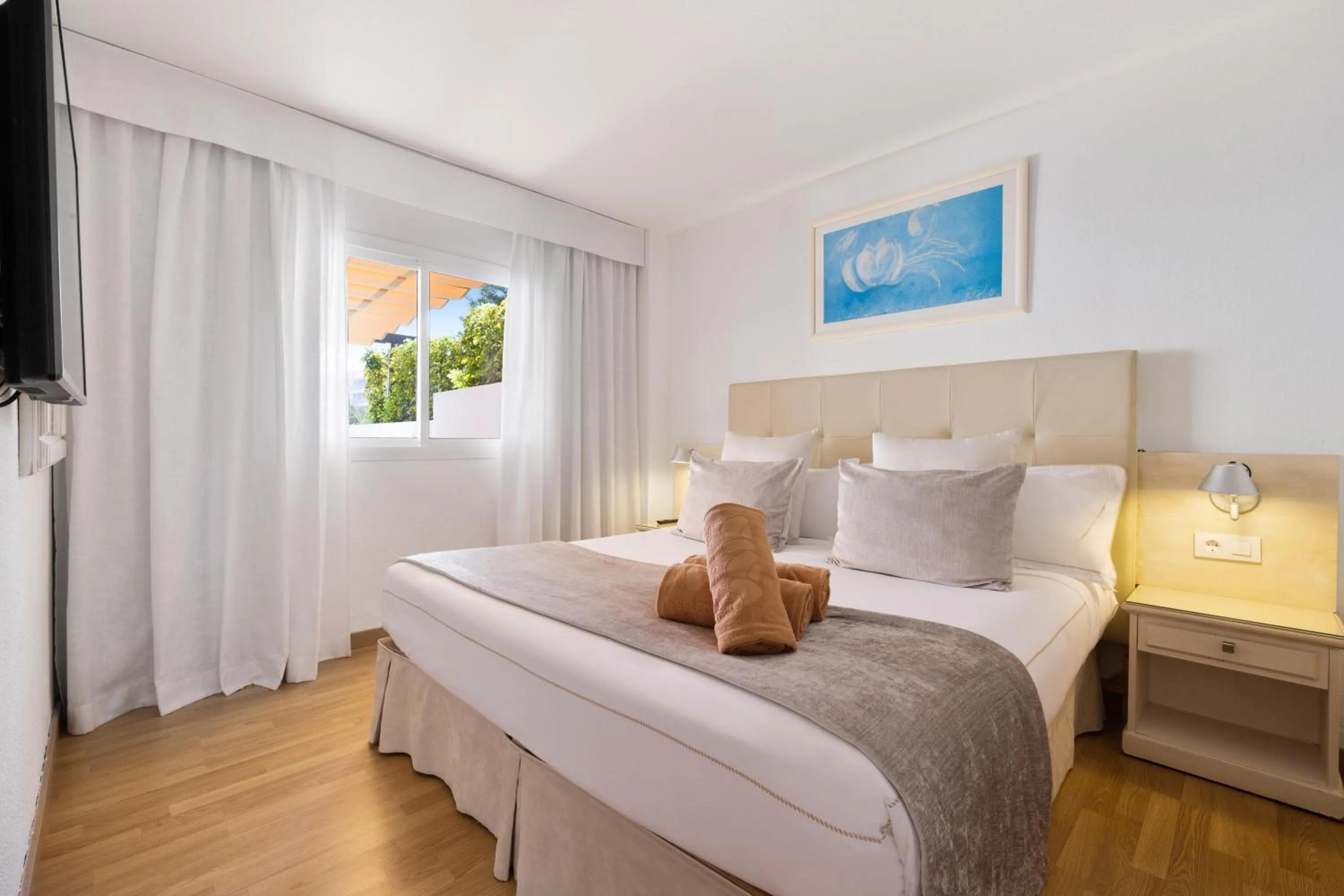 Bedroom, Bed in VIVA Sunrise