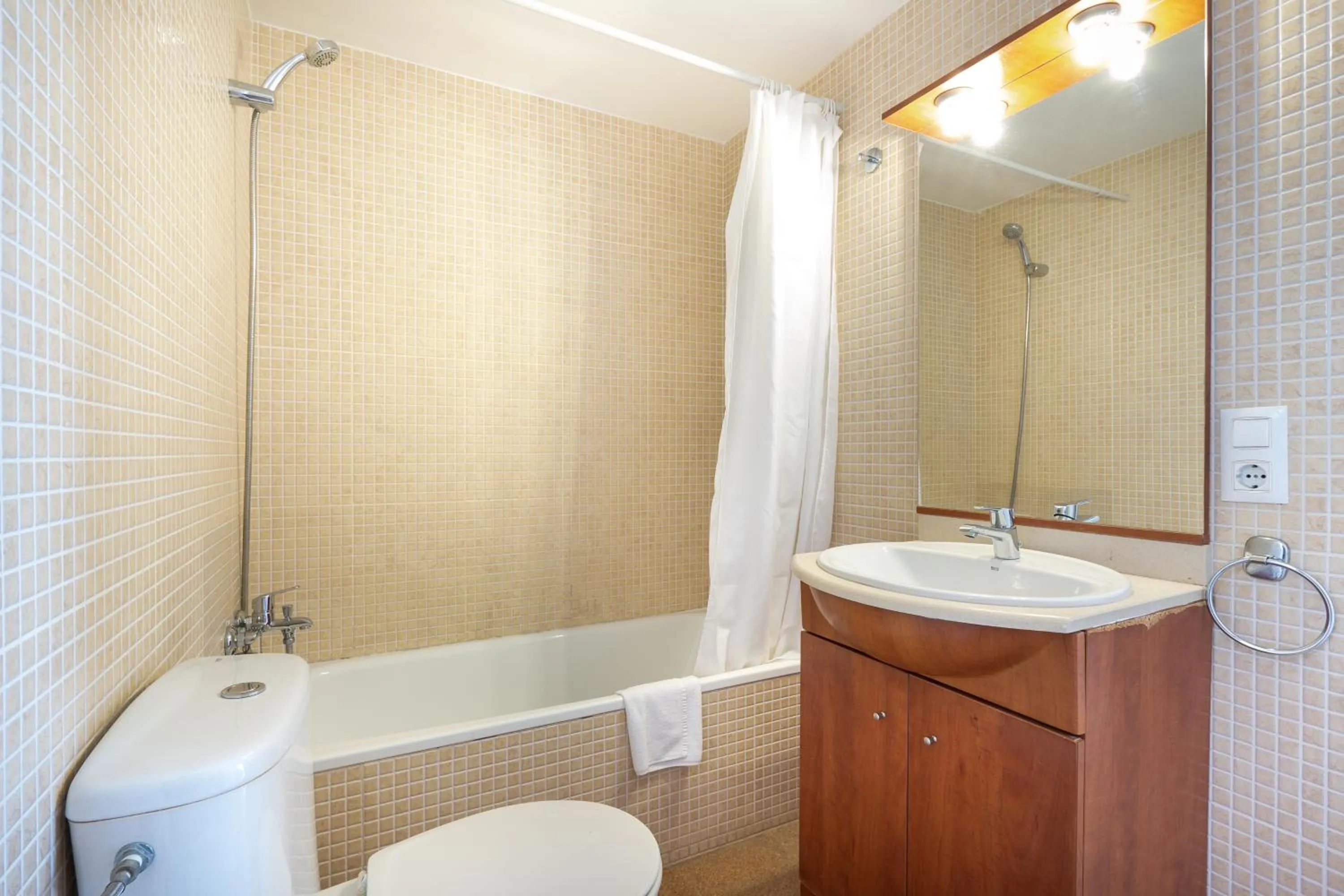 Bathroom in Aparthotel Comtat Sant Jordi